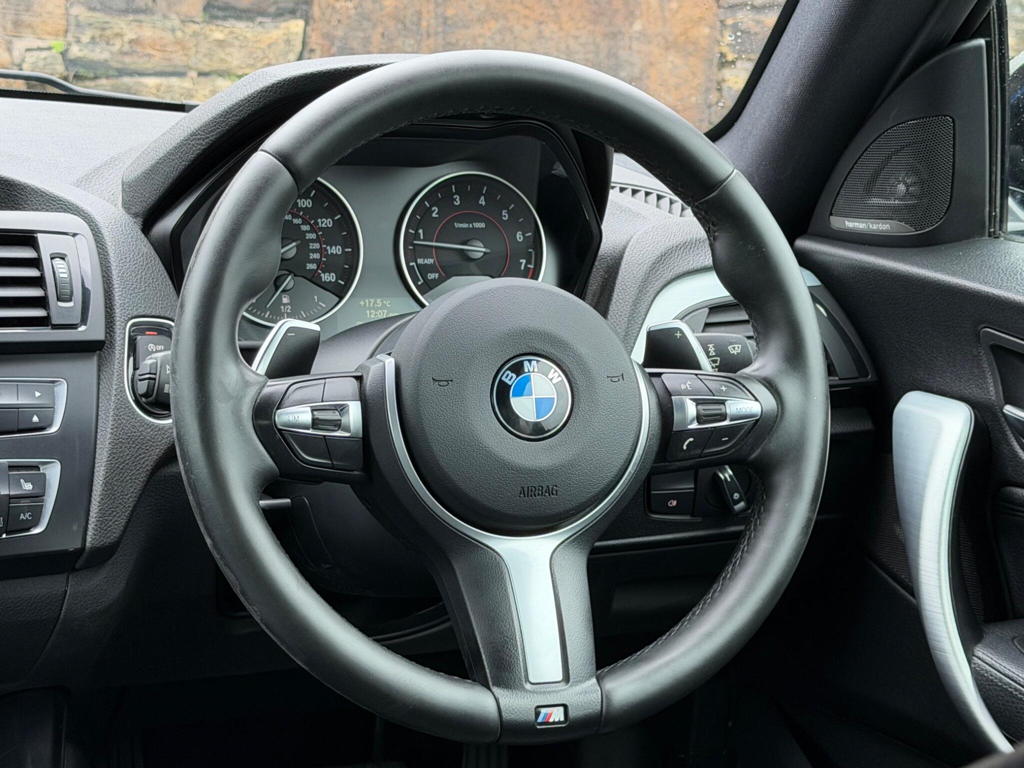 BMW 2 Series view 23