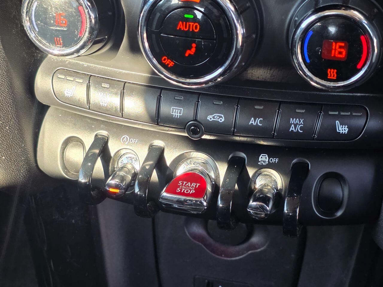 Mini Cooper view 68