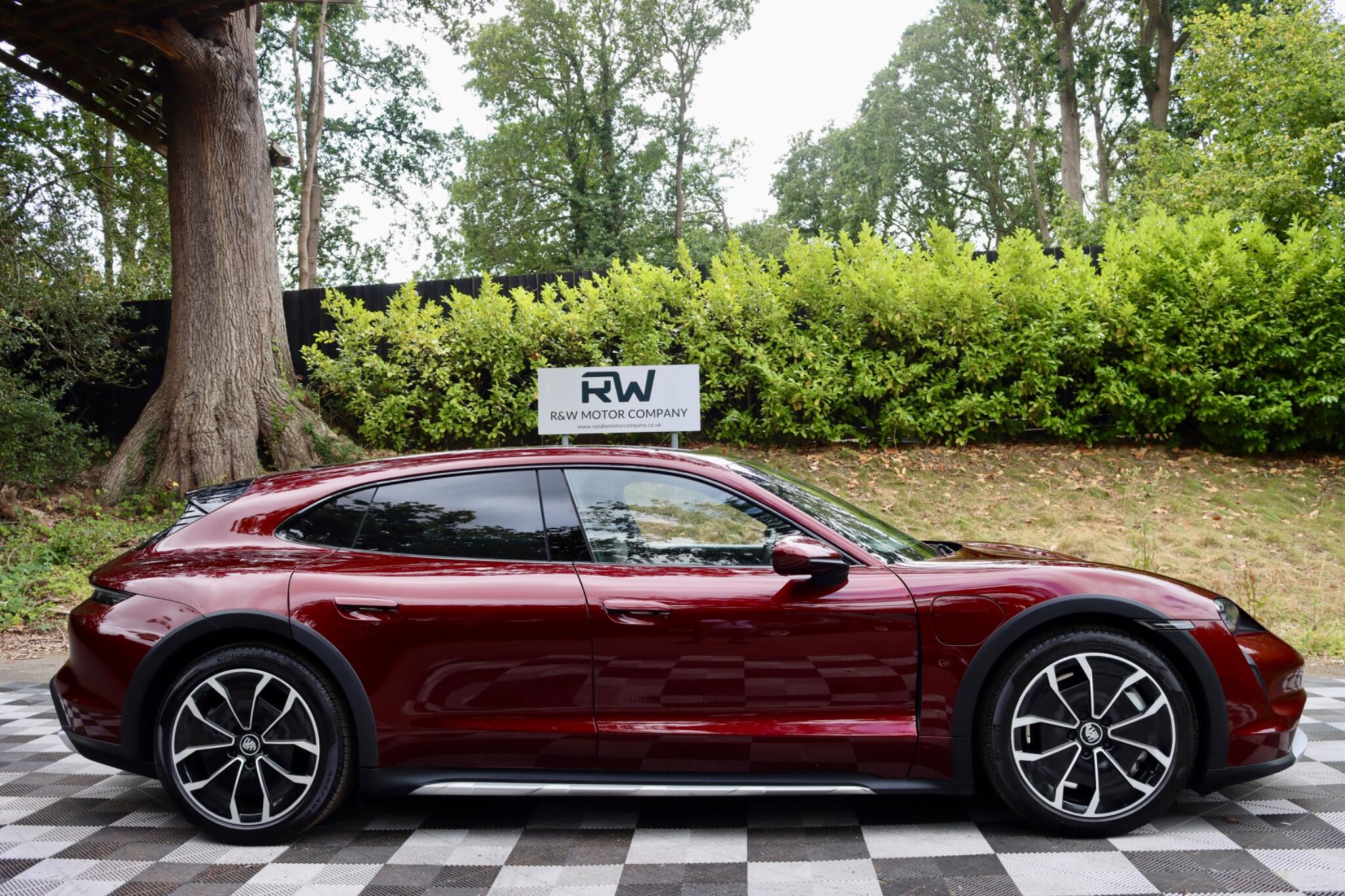 Porsche Taycan view 46