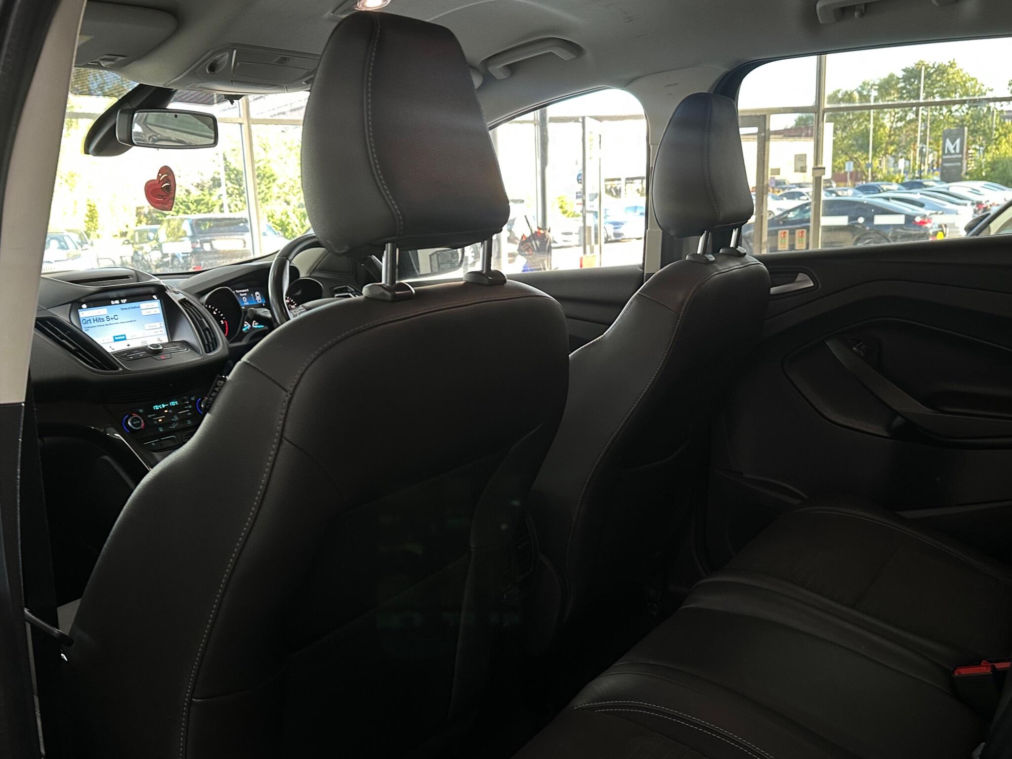 Ford Kuga view 26