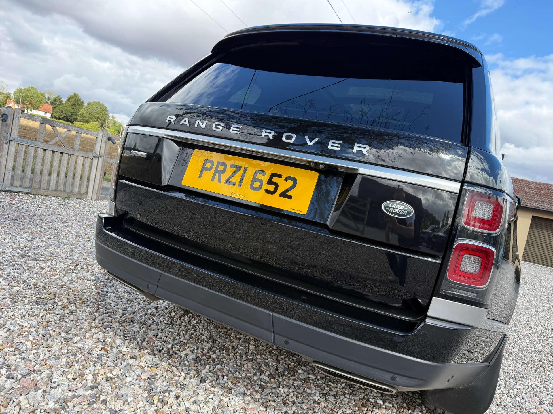 Land Rover Range Rover view 9