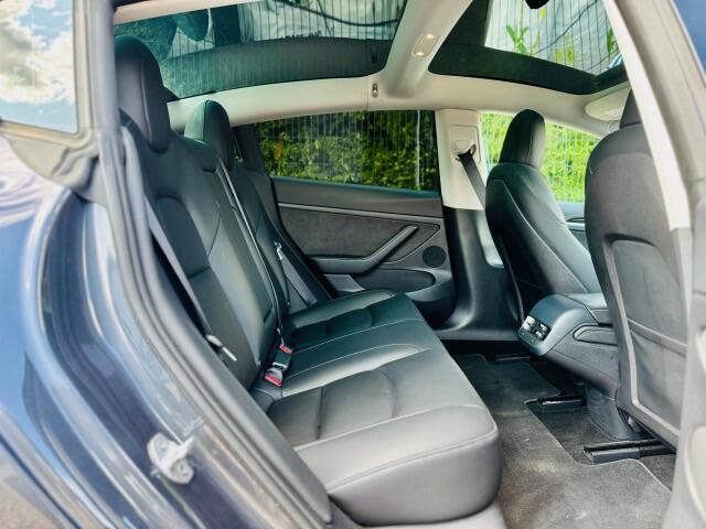 Tesla Model 3 view 22