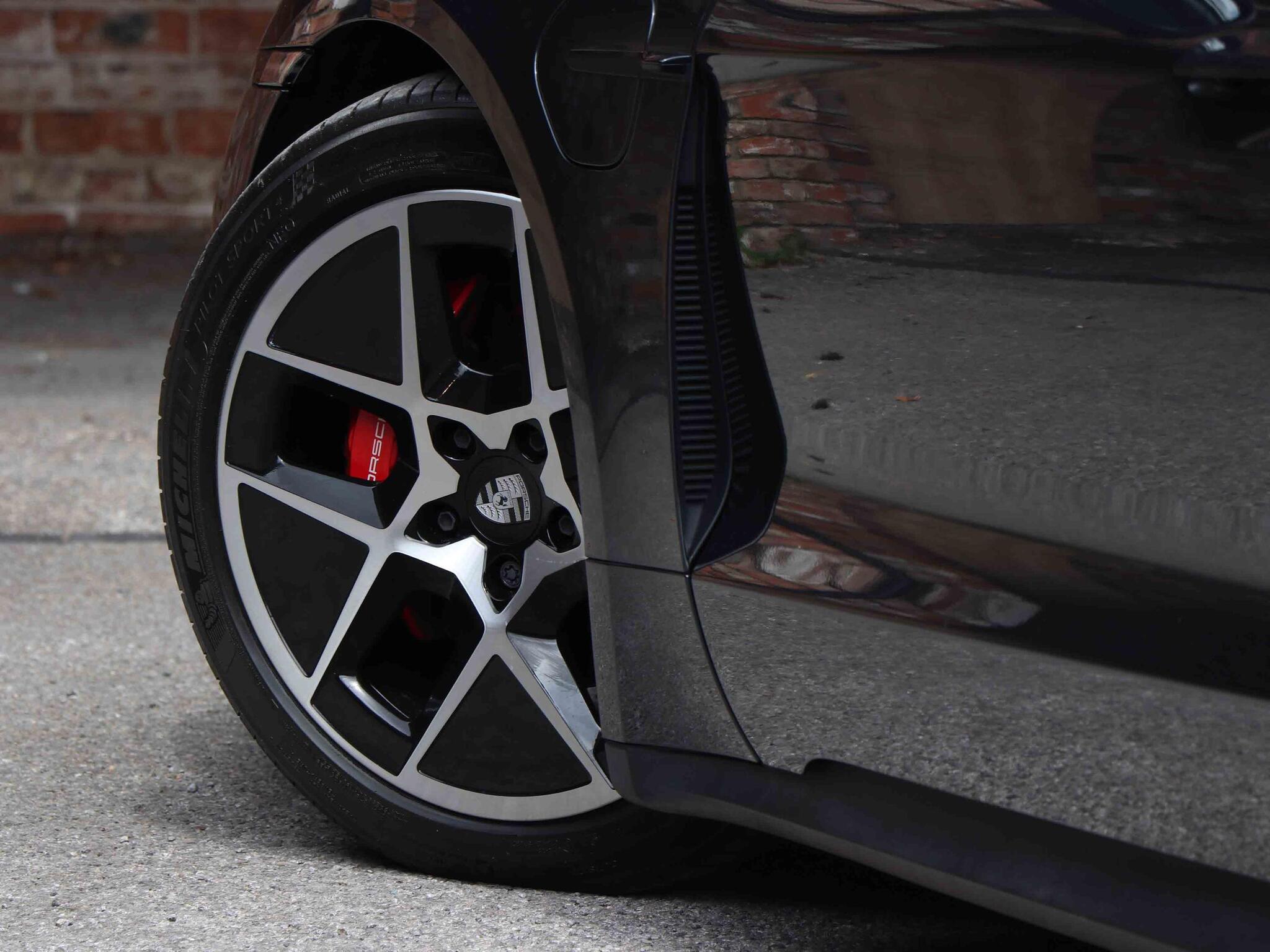Porsche Taycan view 37