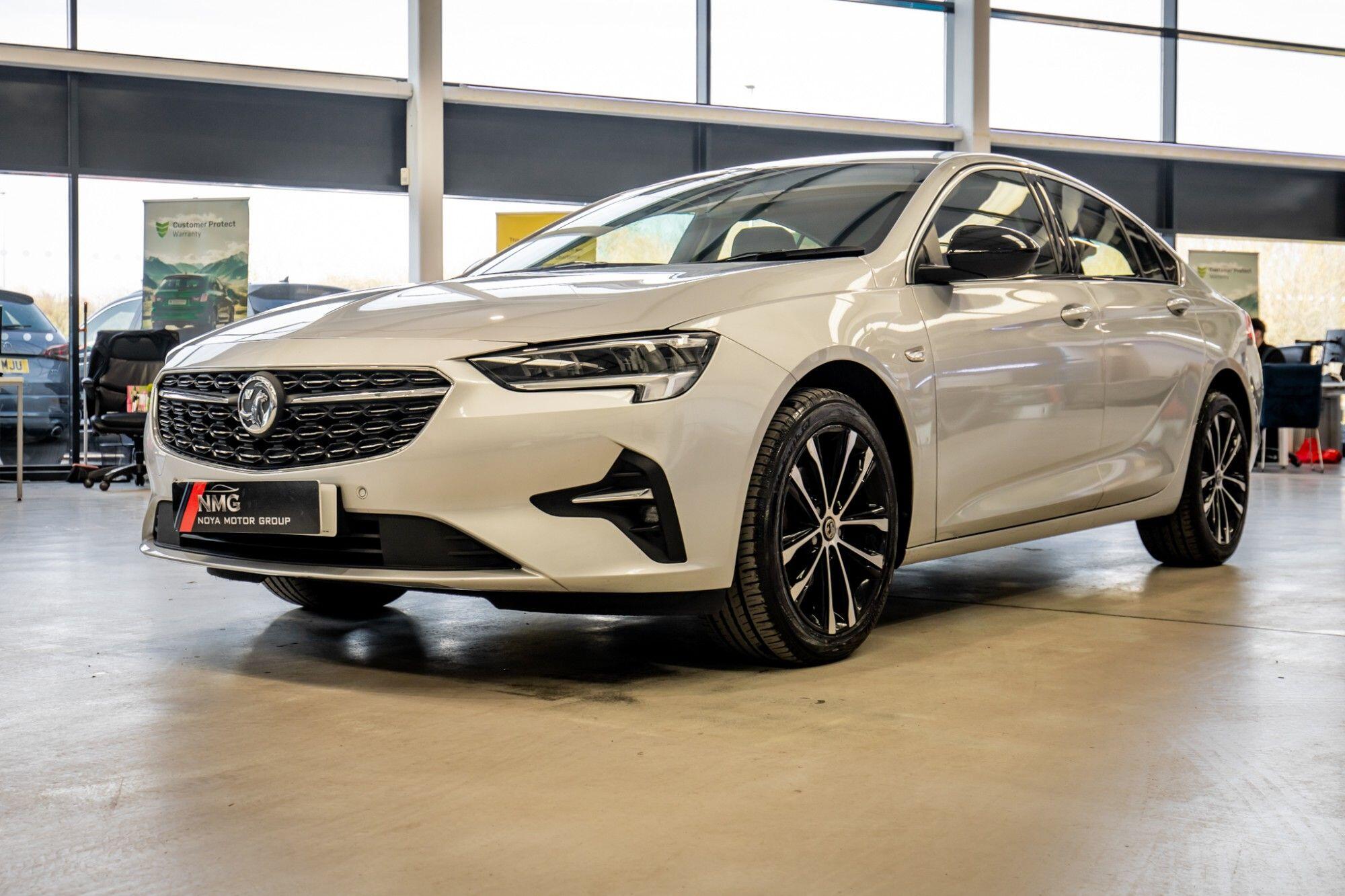 Vauxhall Insignia view 13
