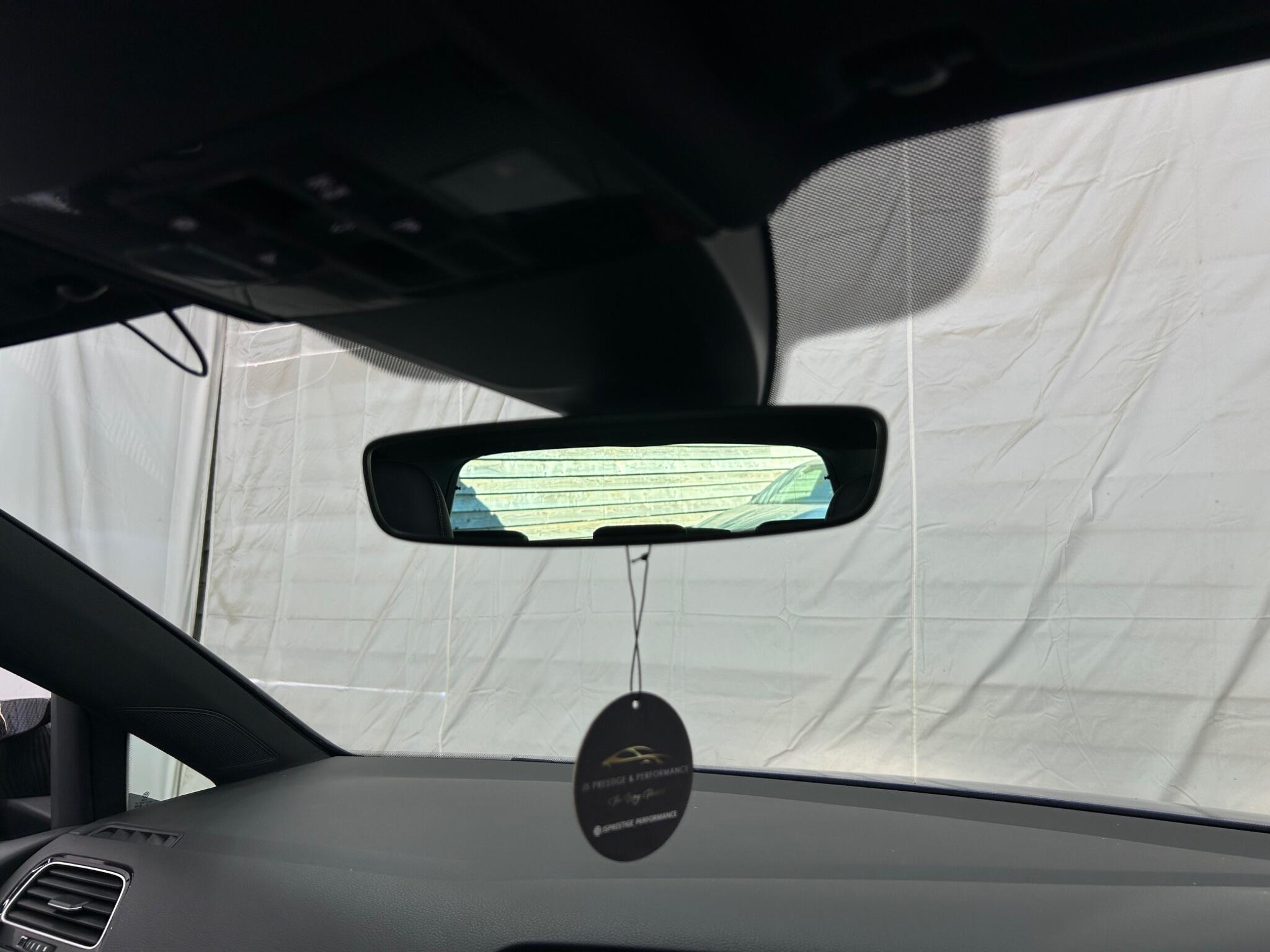 Volkswagen Golf view 51