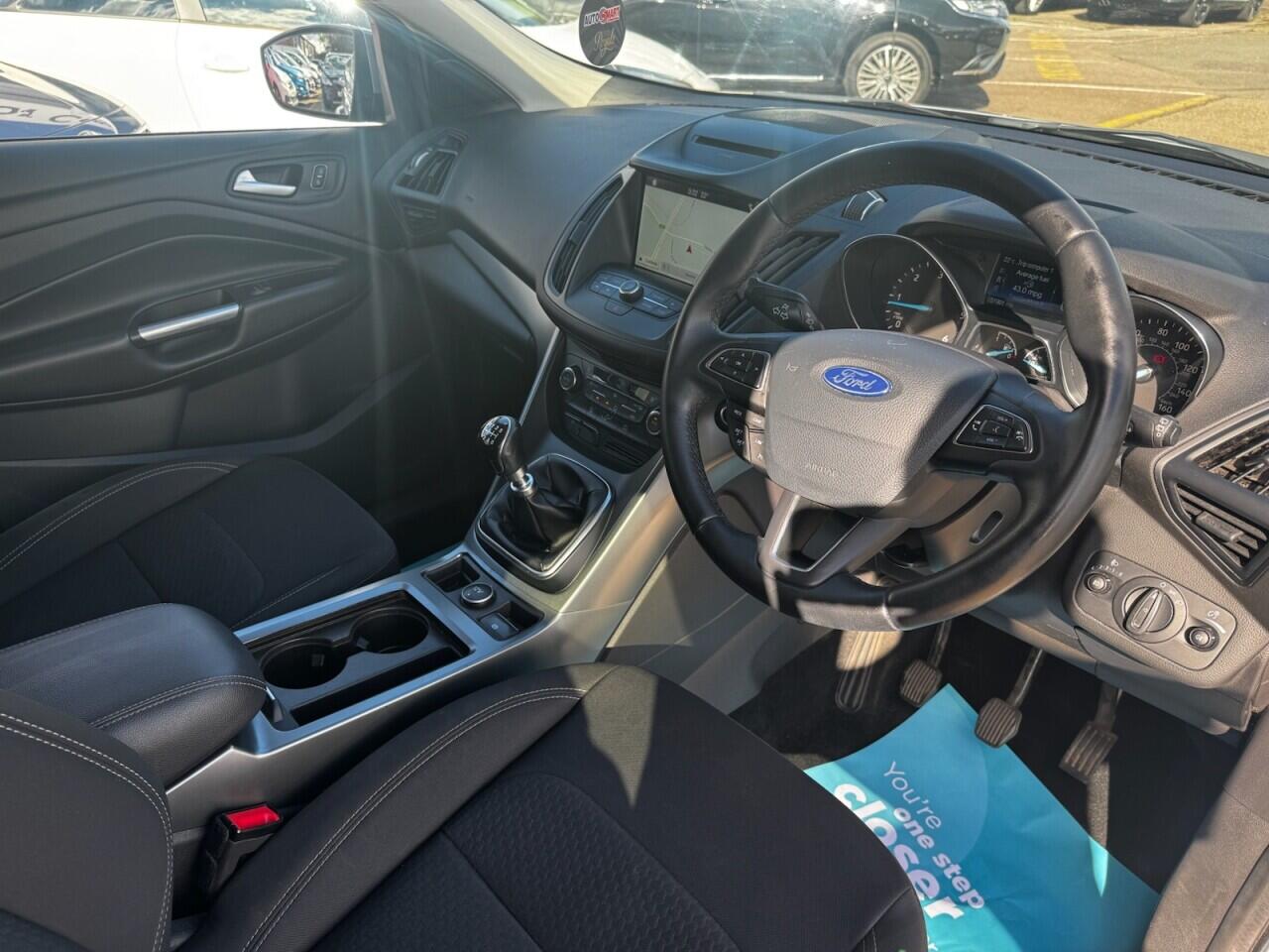 Ford Kuga view 33