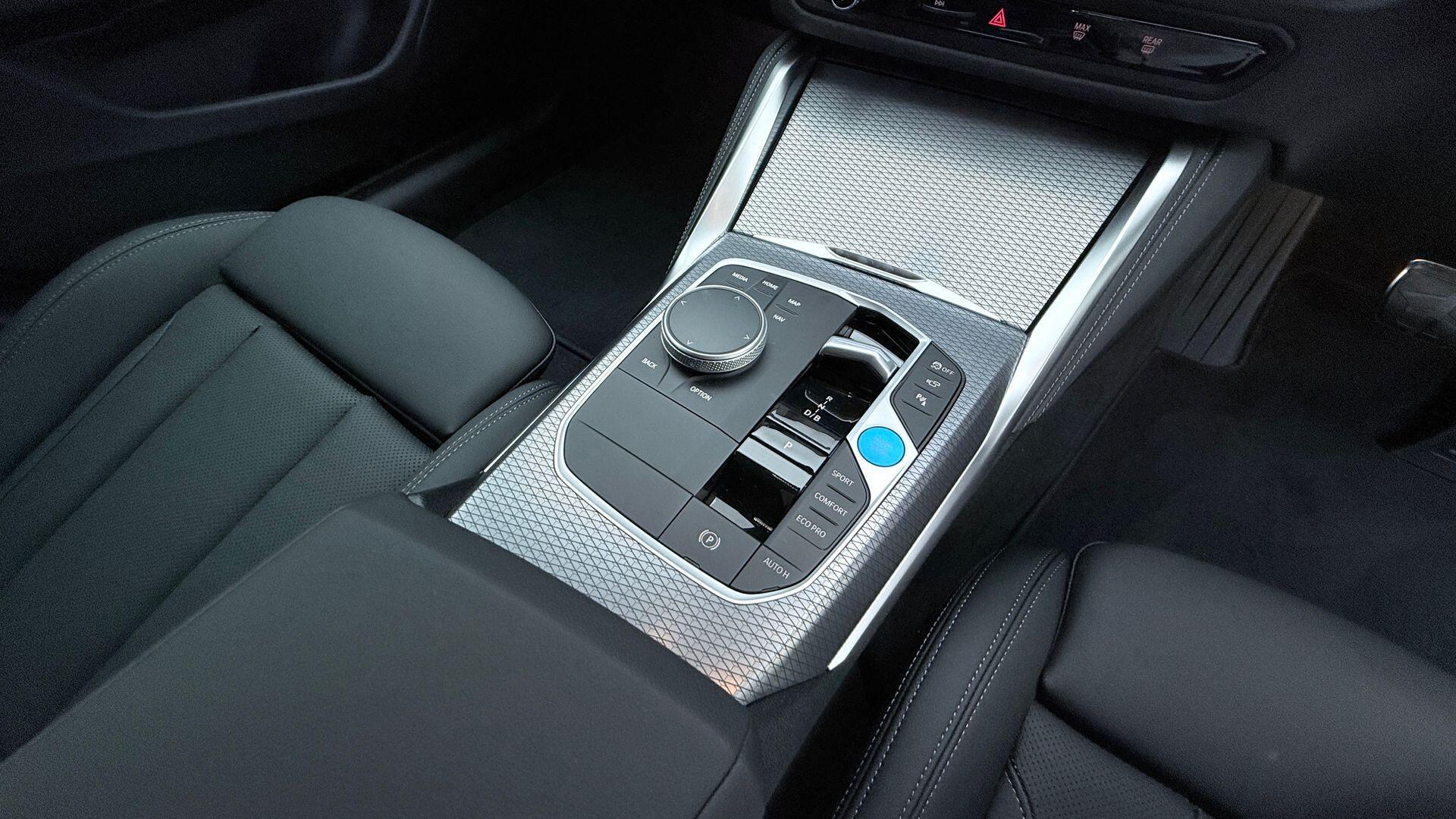 BMW I4 view 10