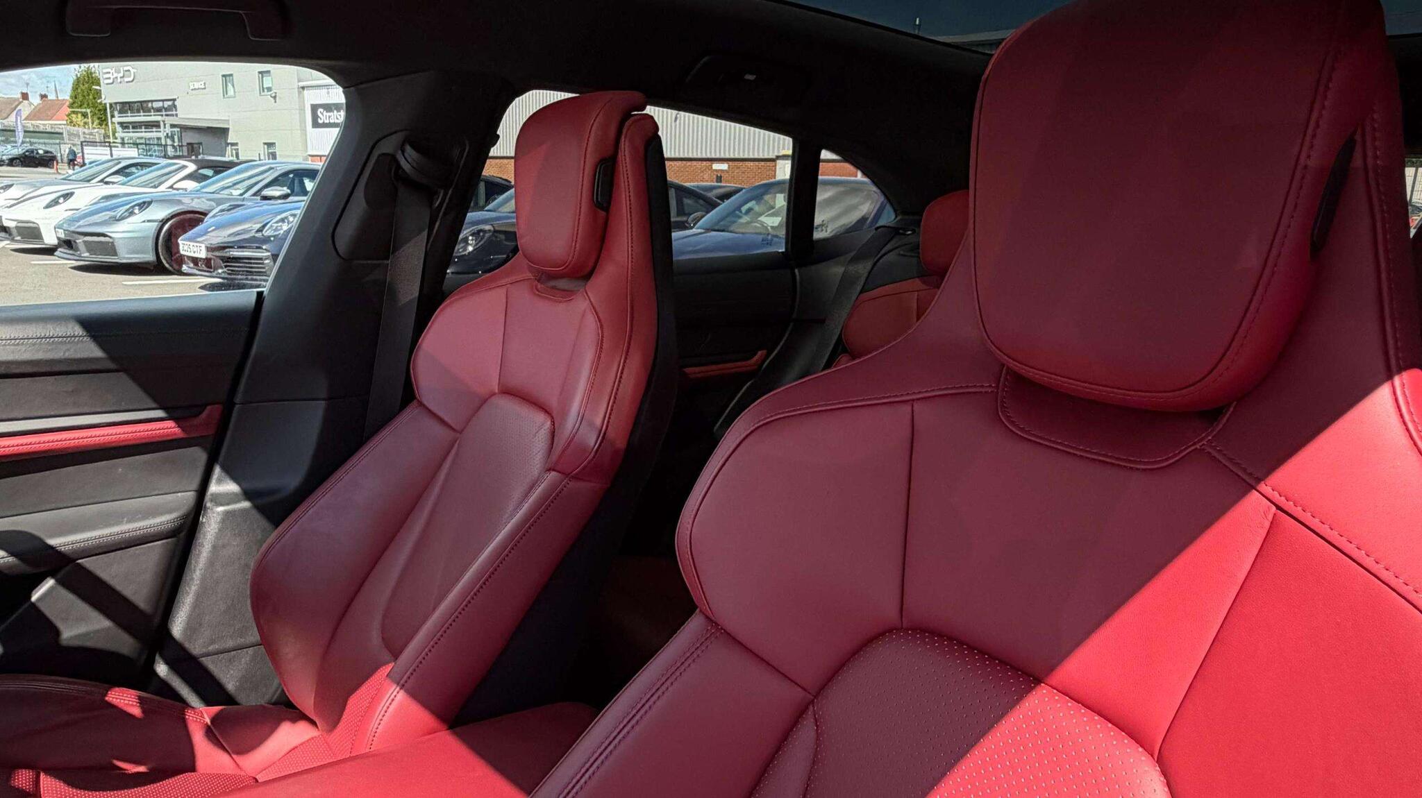 Porsche Taycan view 13