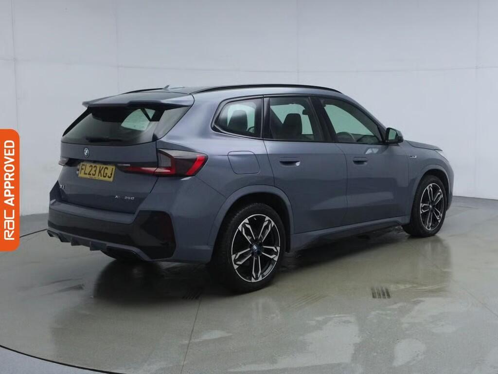 BMW X1 view 38