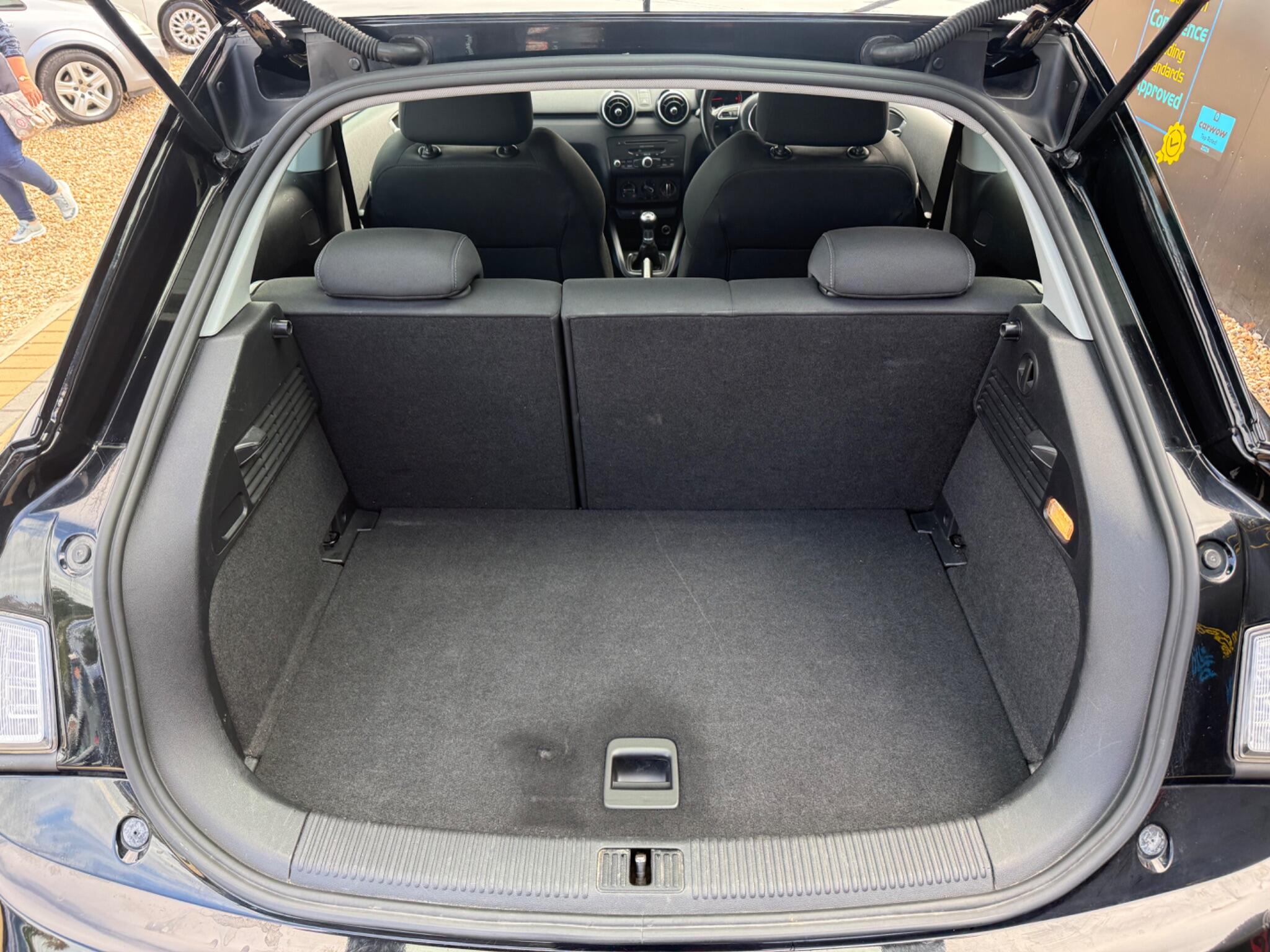Audi A1 view 25