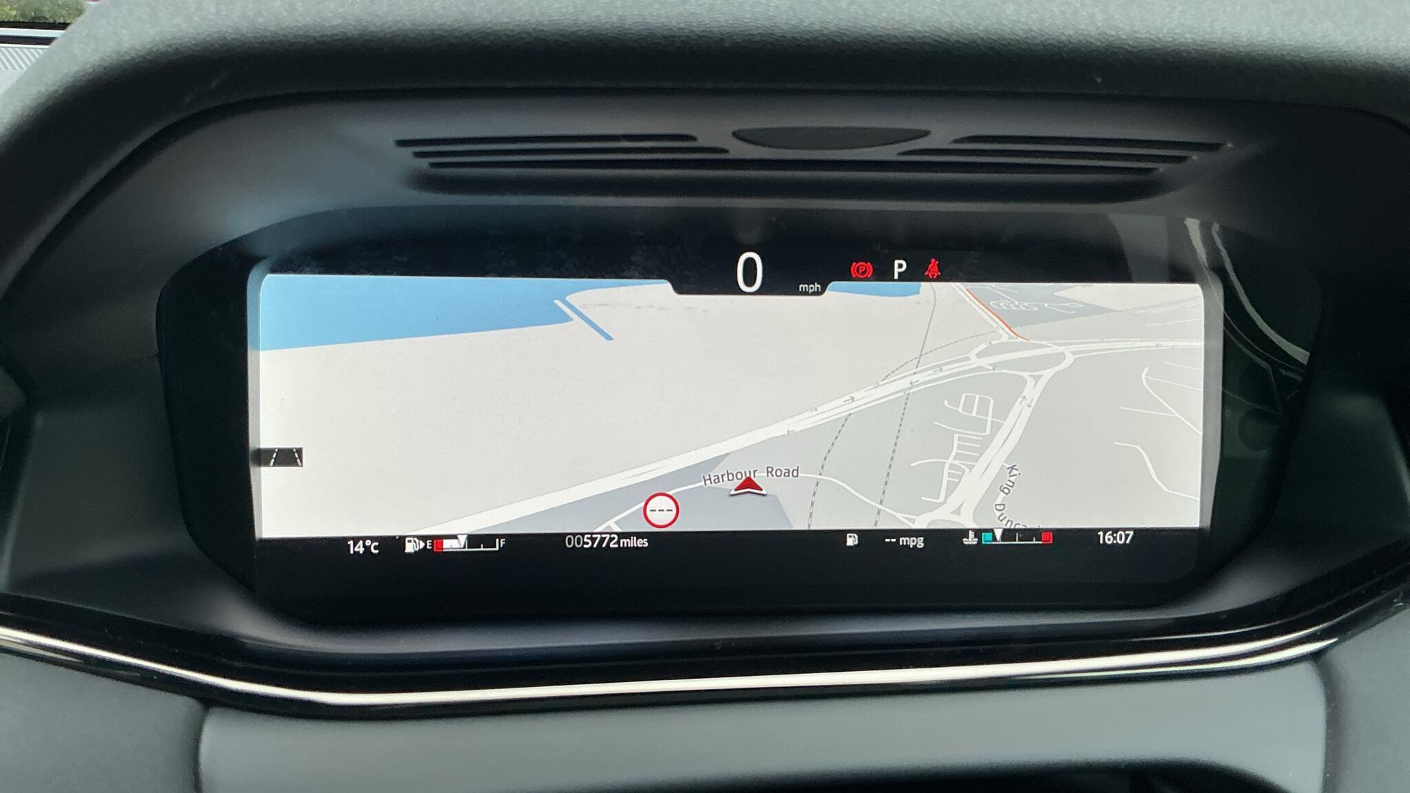 Land Rover Range Rover Evoque view 30
