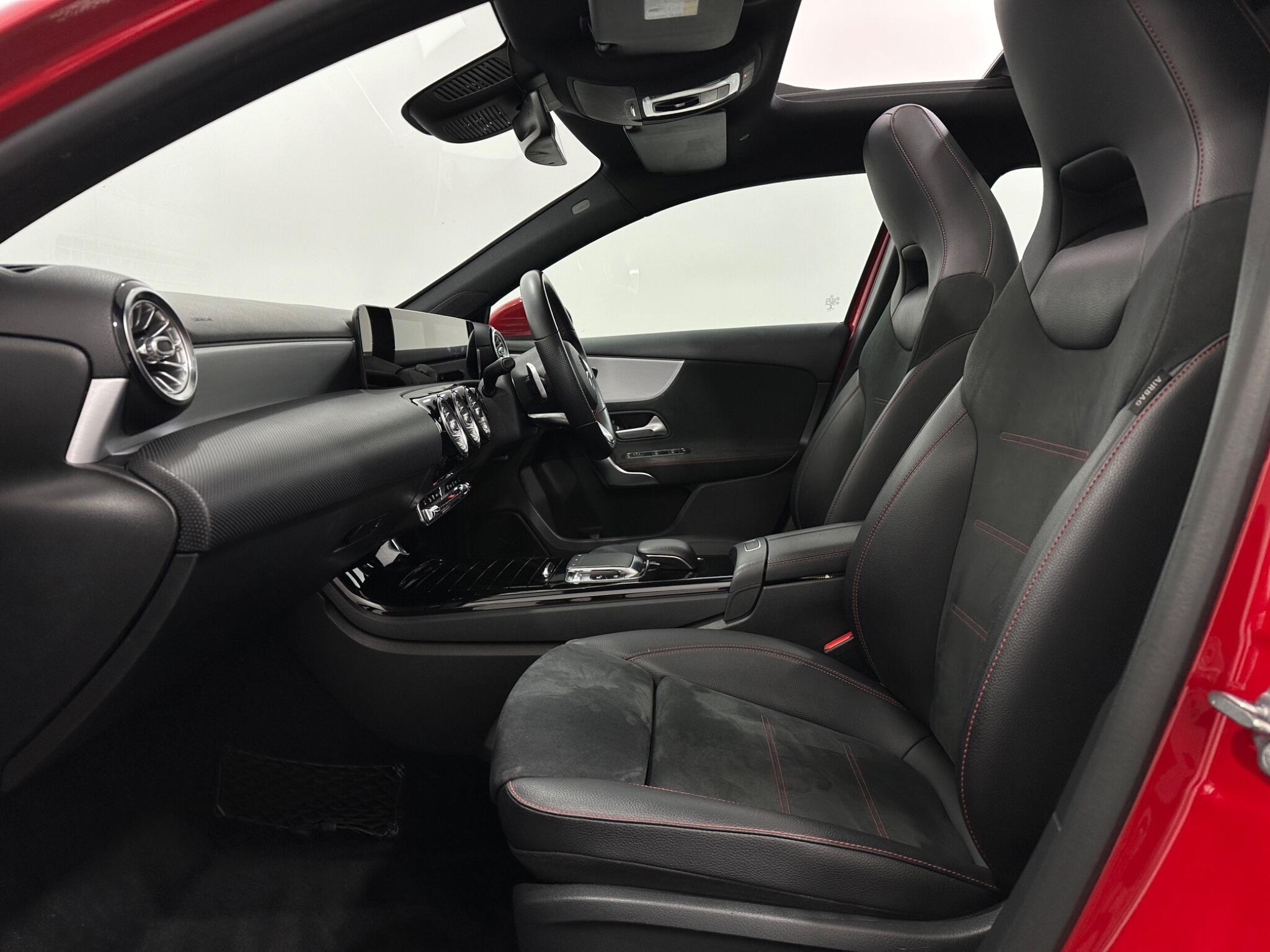 Mercedes-Benz A-Class view 35