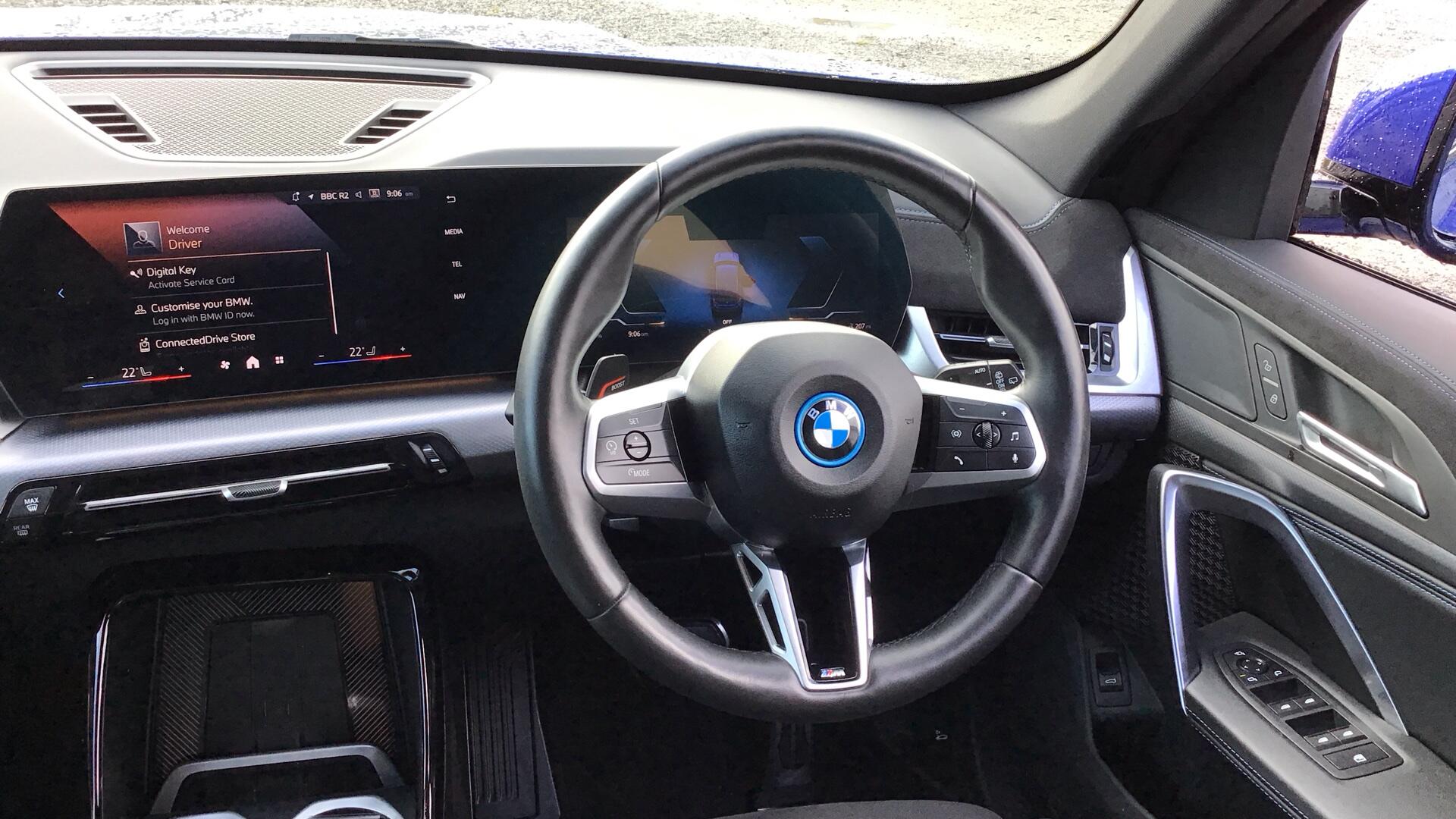 BMW iX1 view 5
