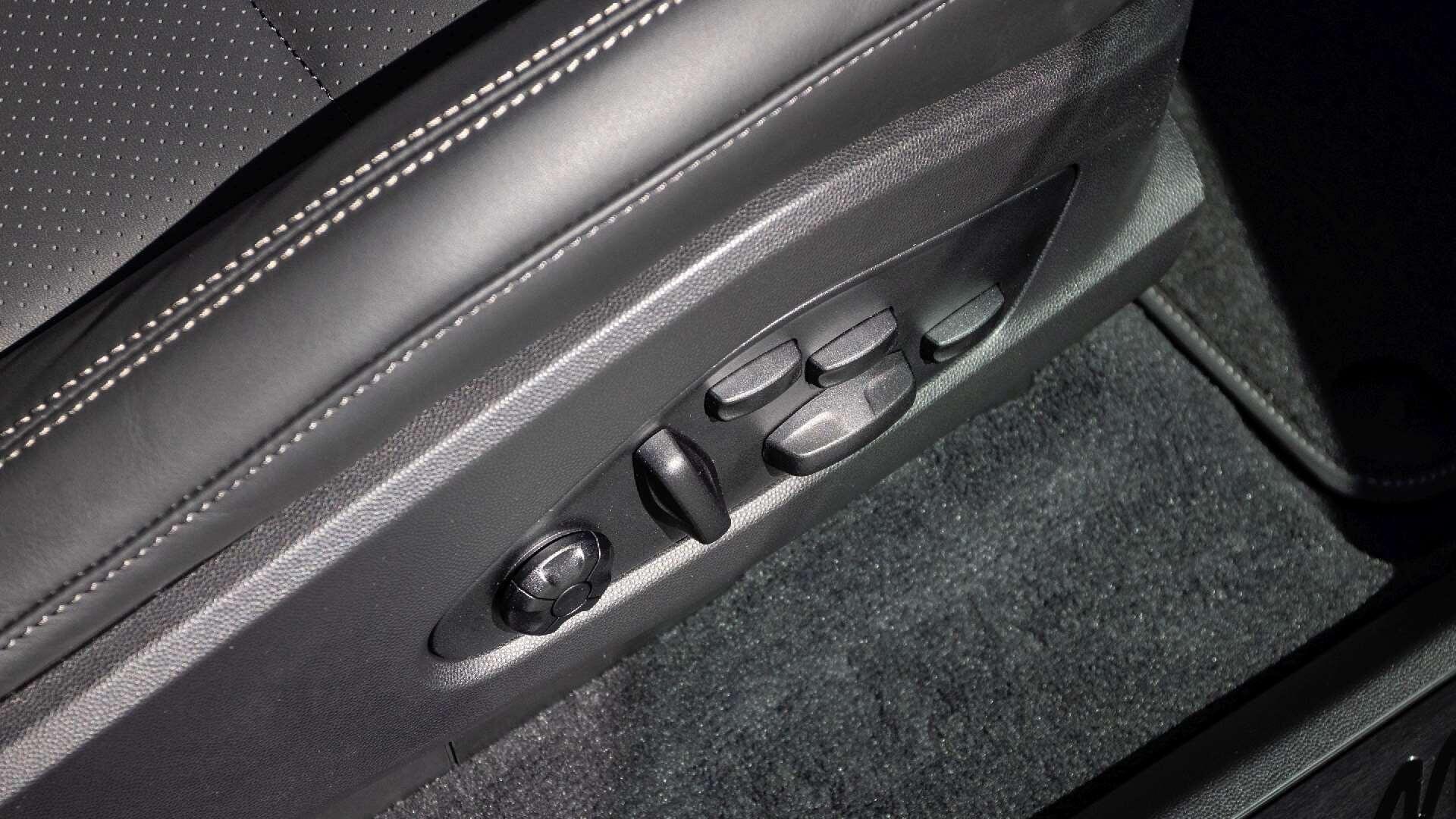 Porsche Macan view 32