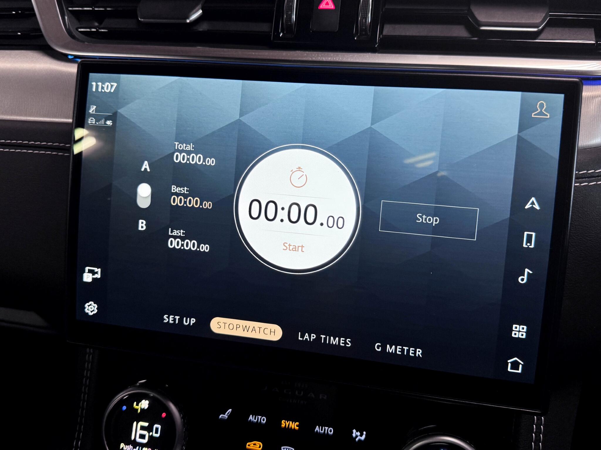 Jaguar F-Pace view 53