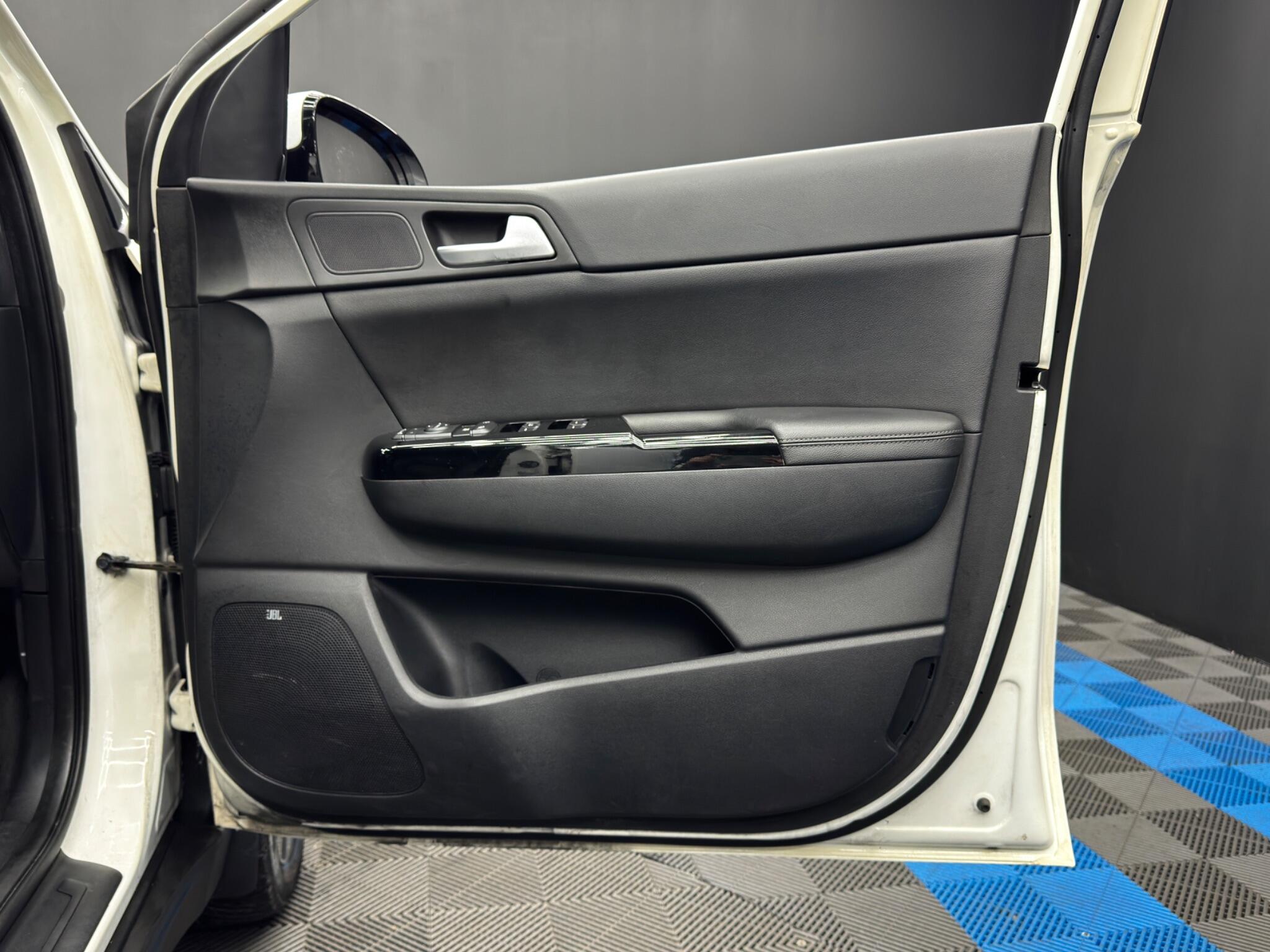 Kia Sportage view 35