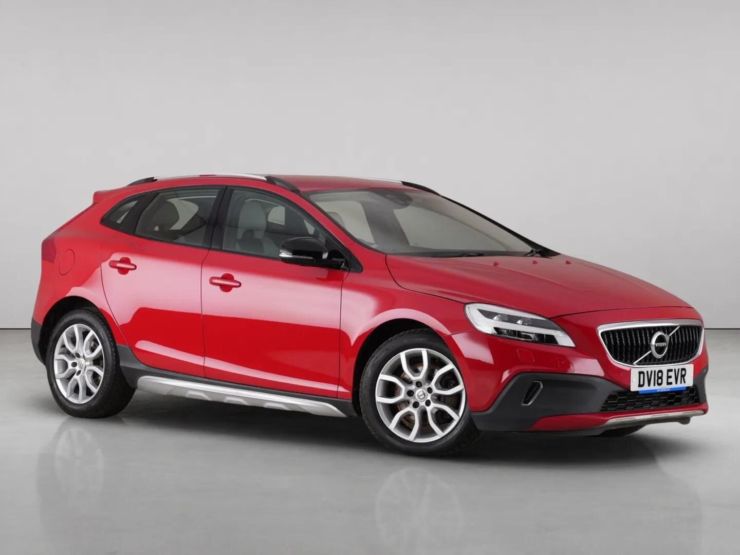2018 Volvo V40 Cross Country in Red for sale