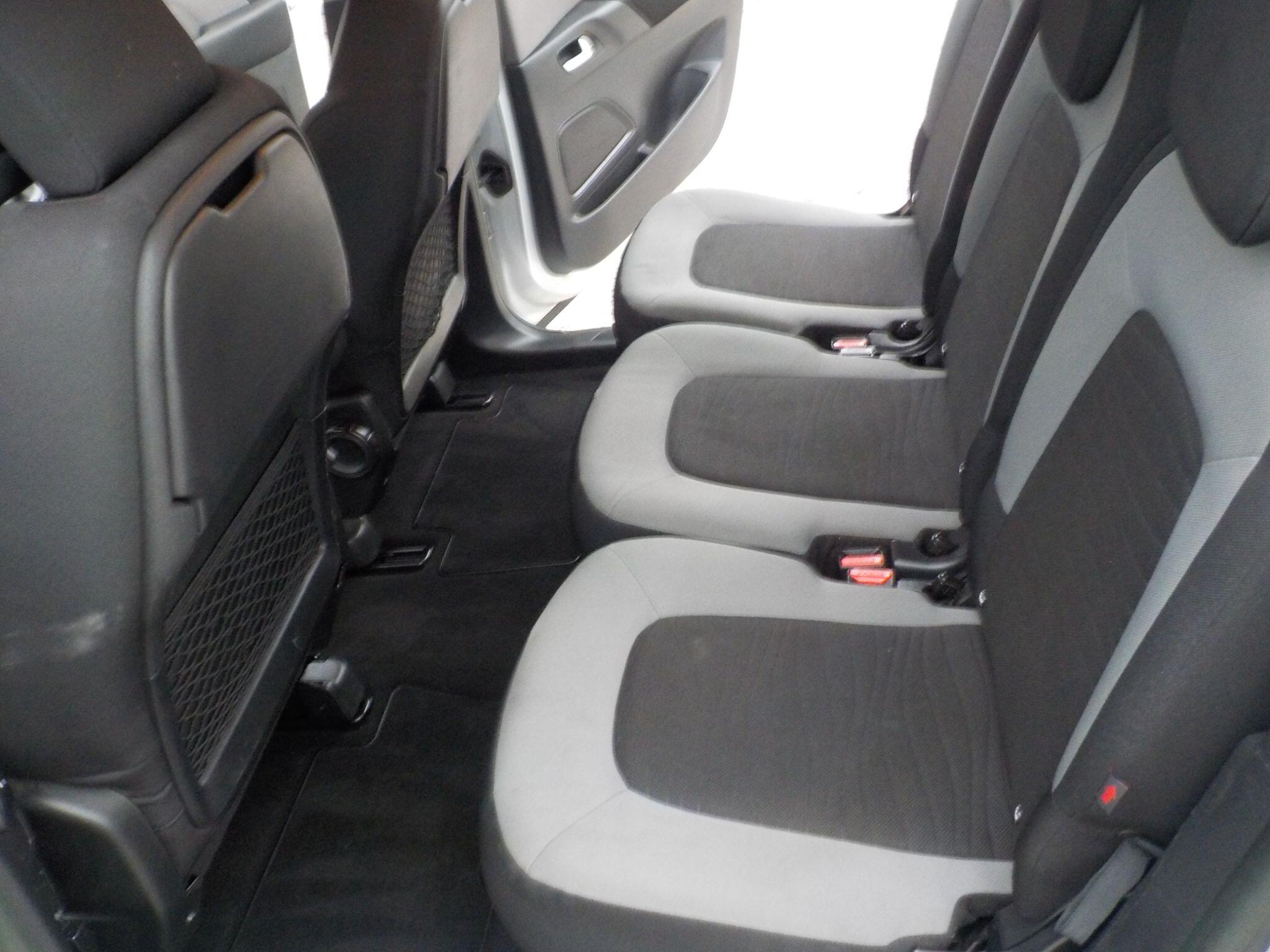 Citroen Grand C4 Picasso 1.6 e-HDi Airdream VTR+ Euro 5 (s/s) 5dr