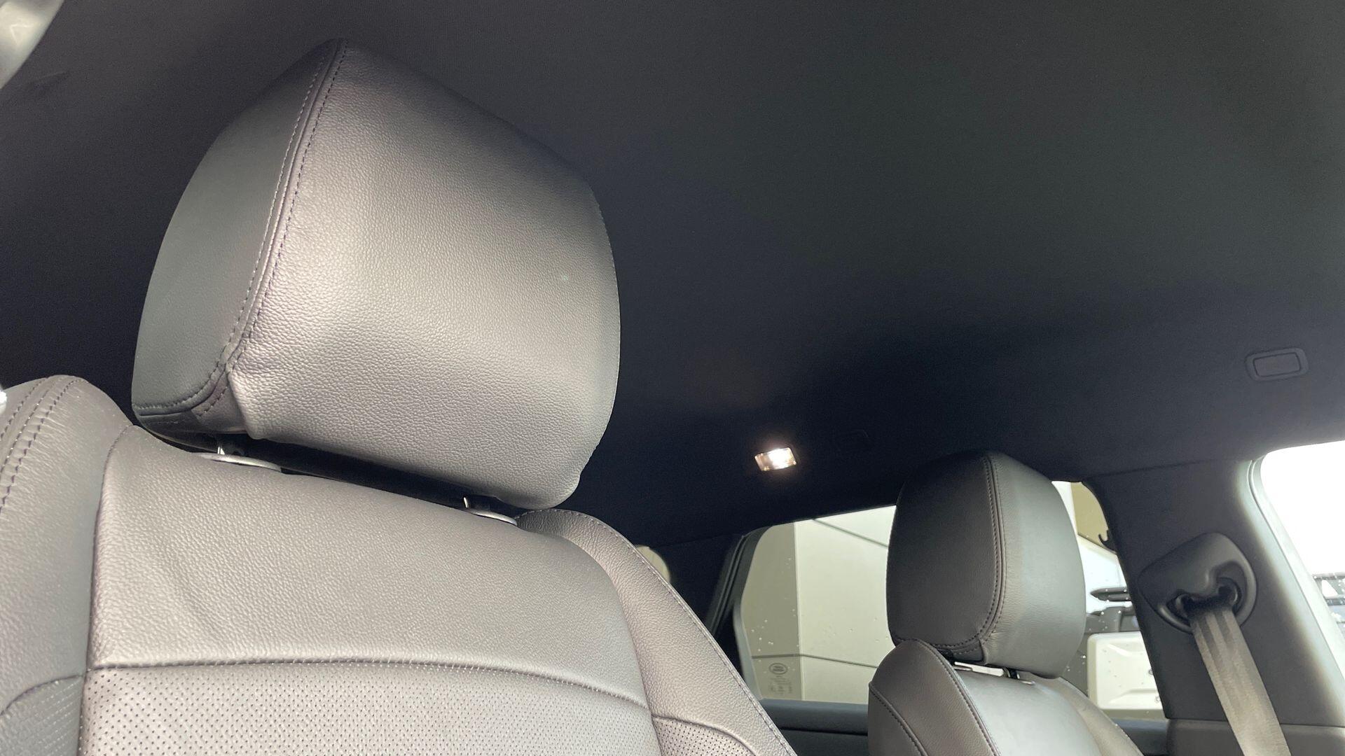 Land Rover Range Rover Evoque view 21
