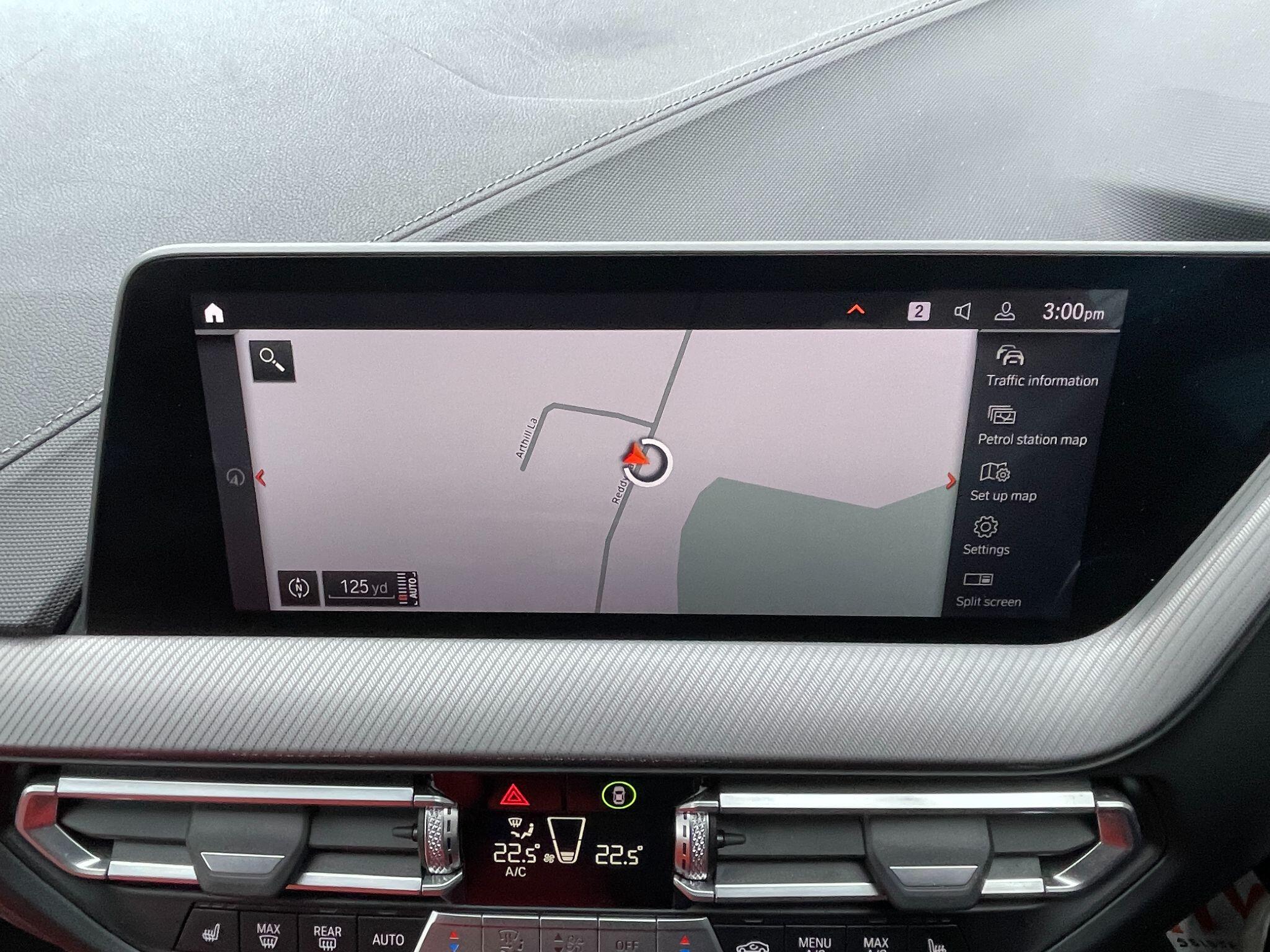 BMW 1 Series view 24