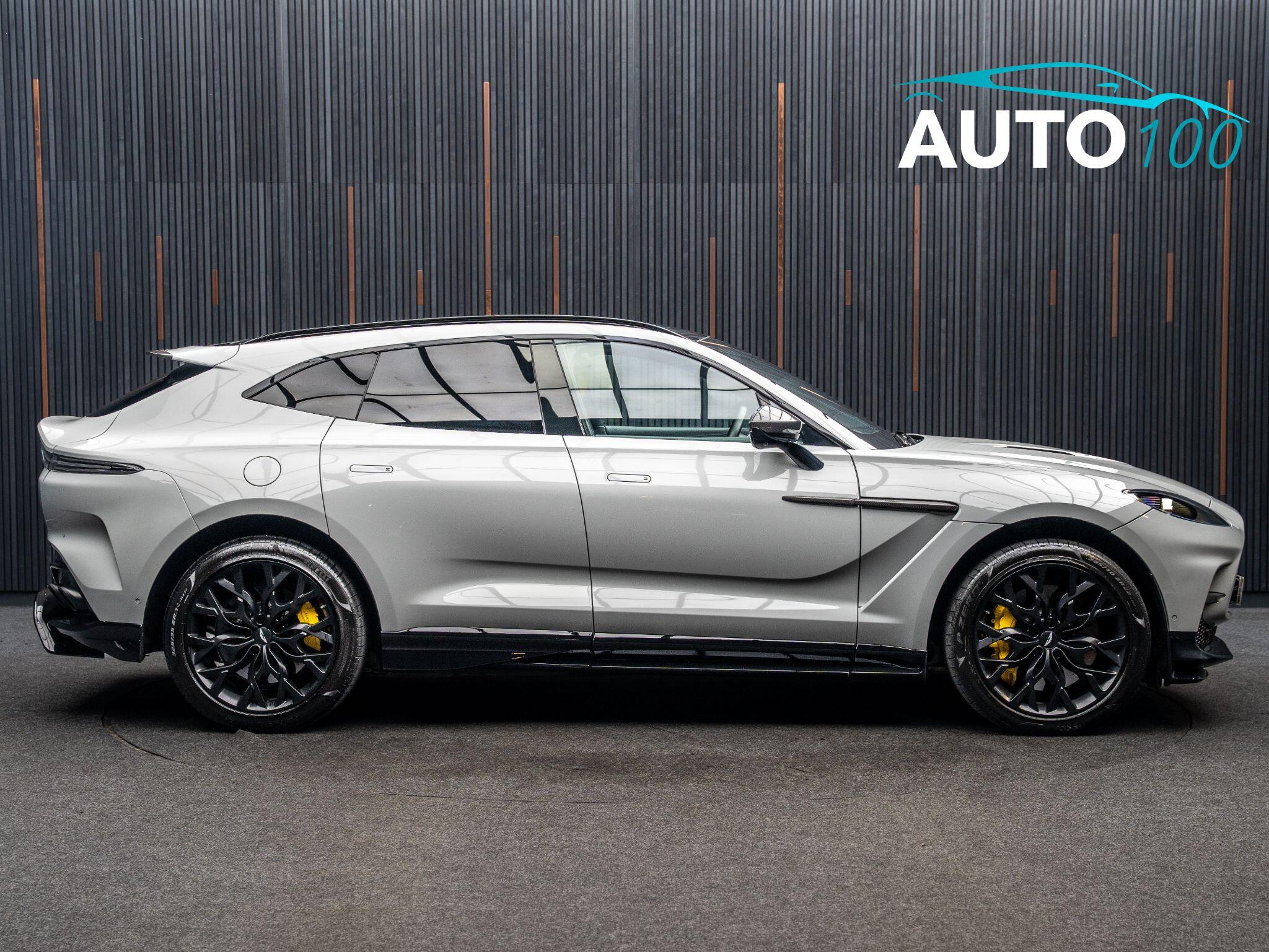Aston Martin DBX view 11