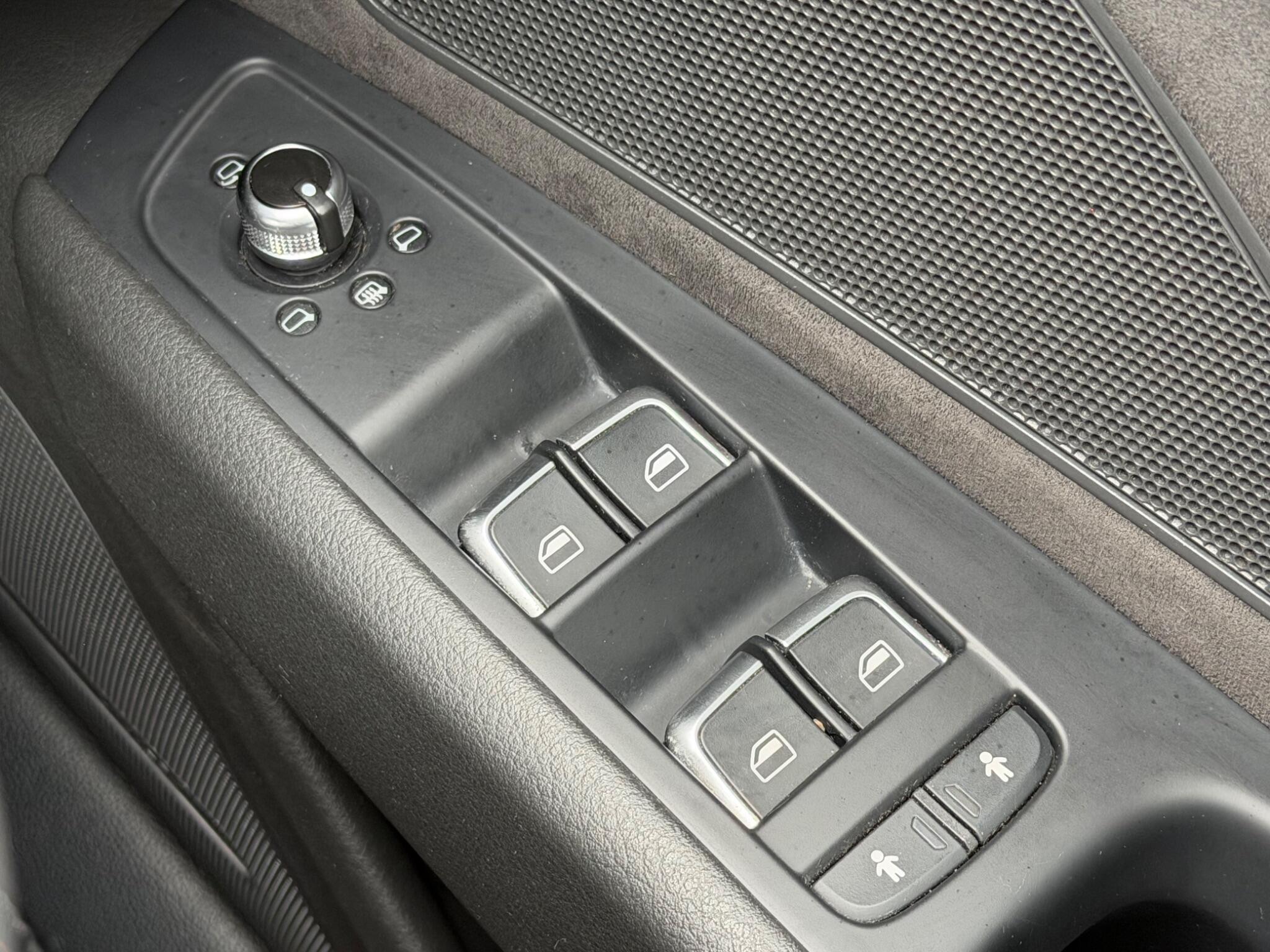 Audi A8 view 51
