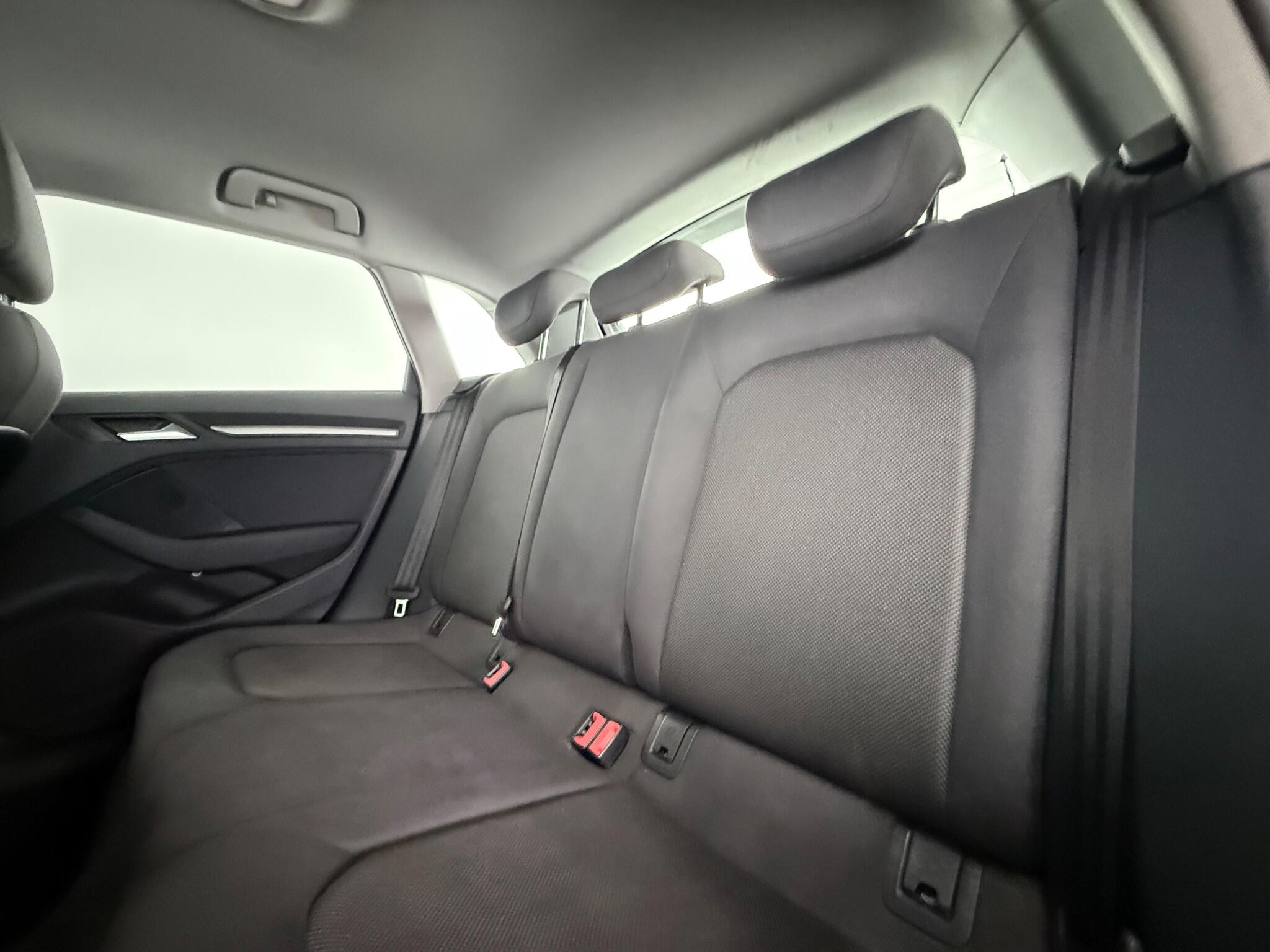 Audi A3 view 32