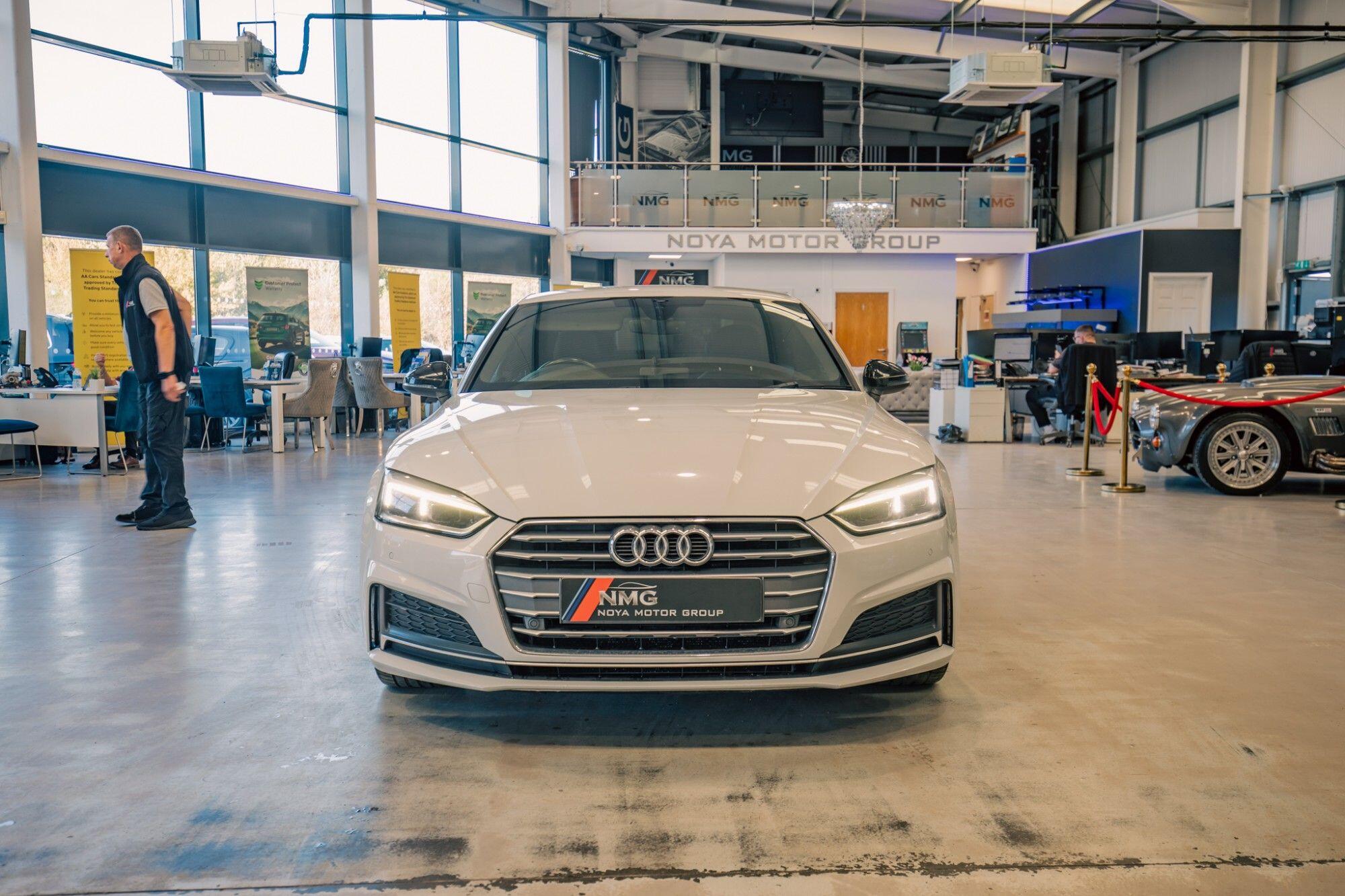 Audi A5 view 24