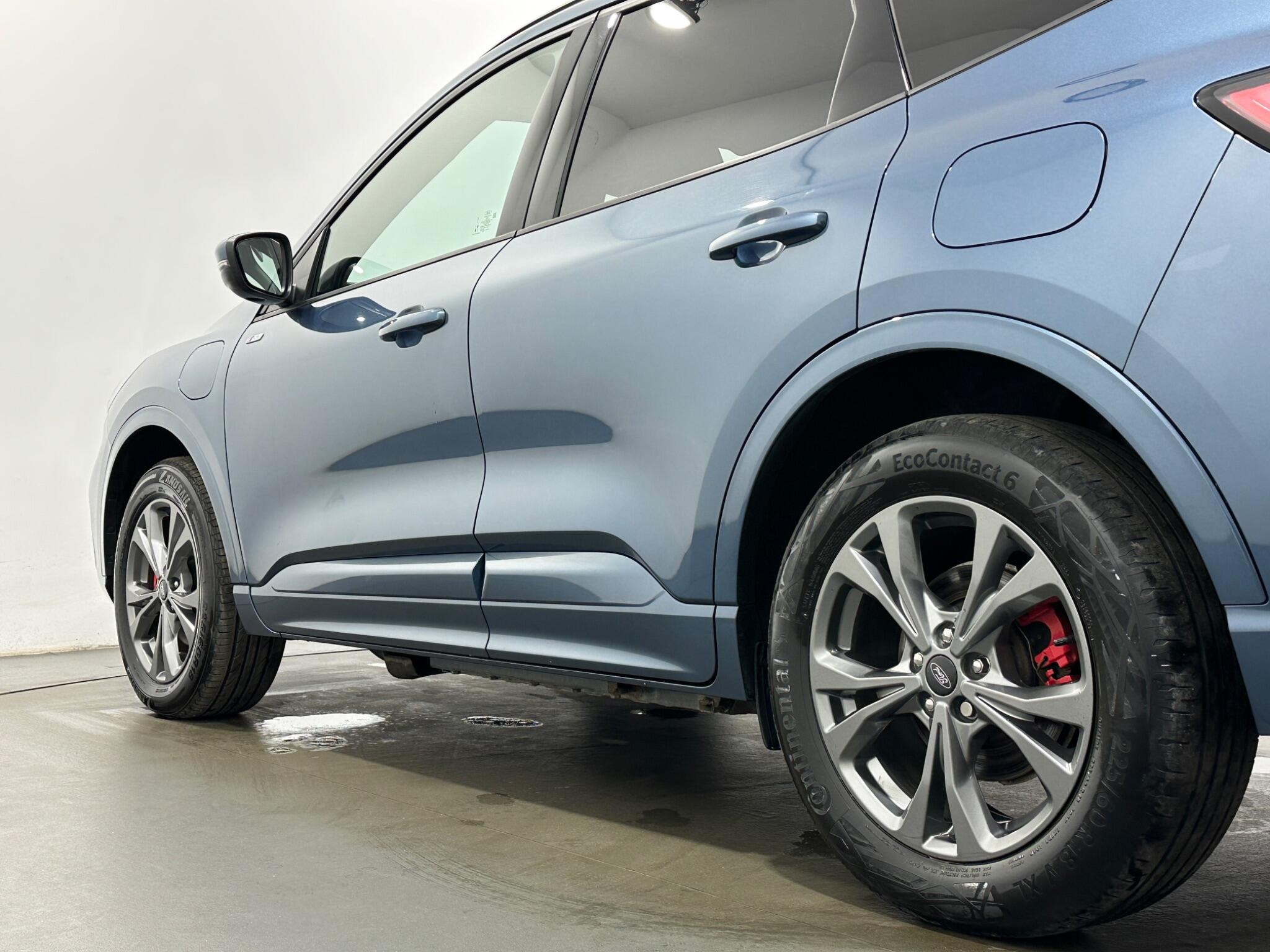 Ford Kuga view 50