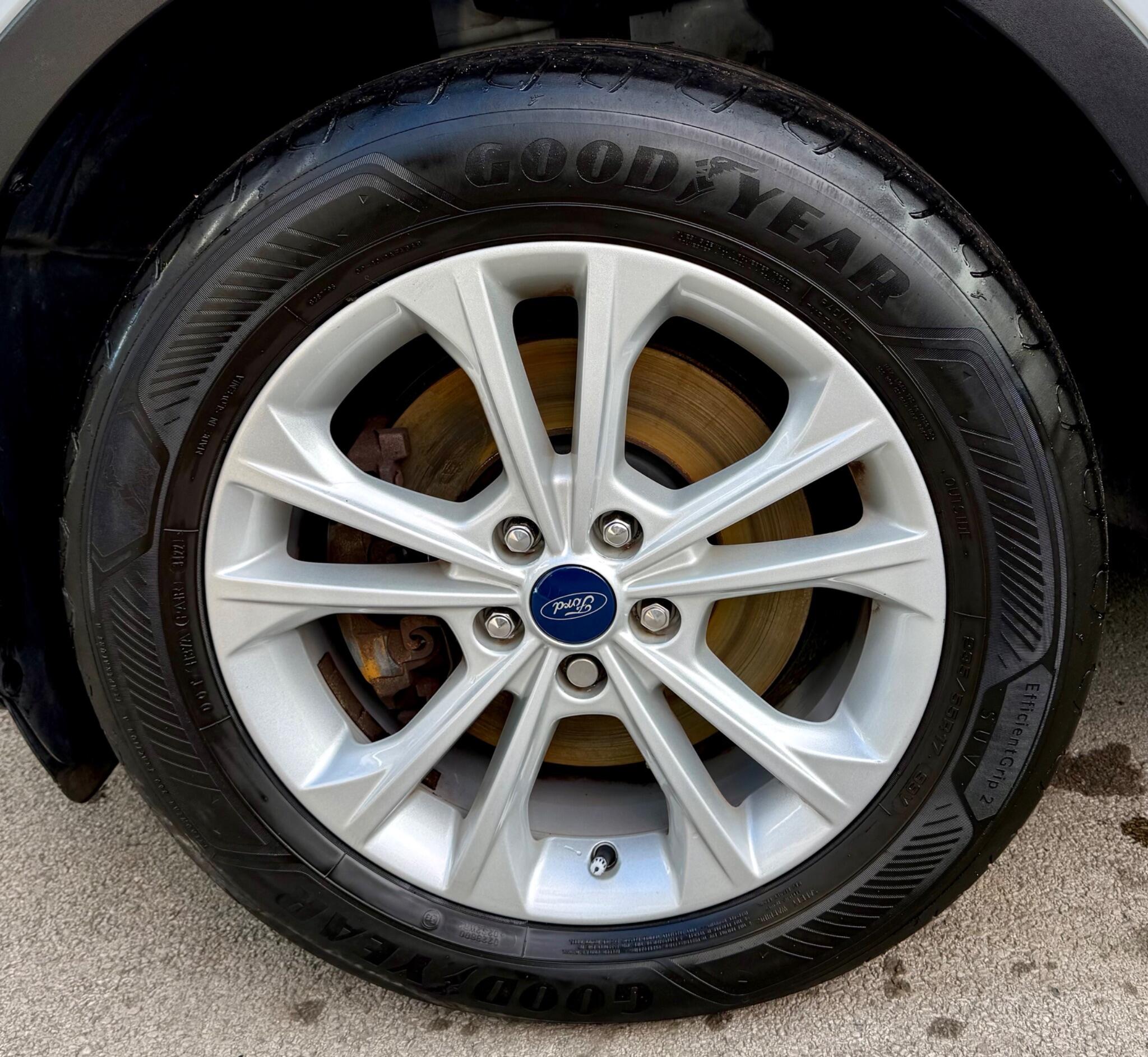 Ford Kuga view 19