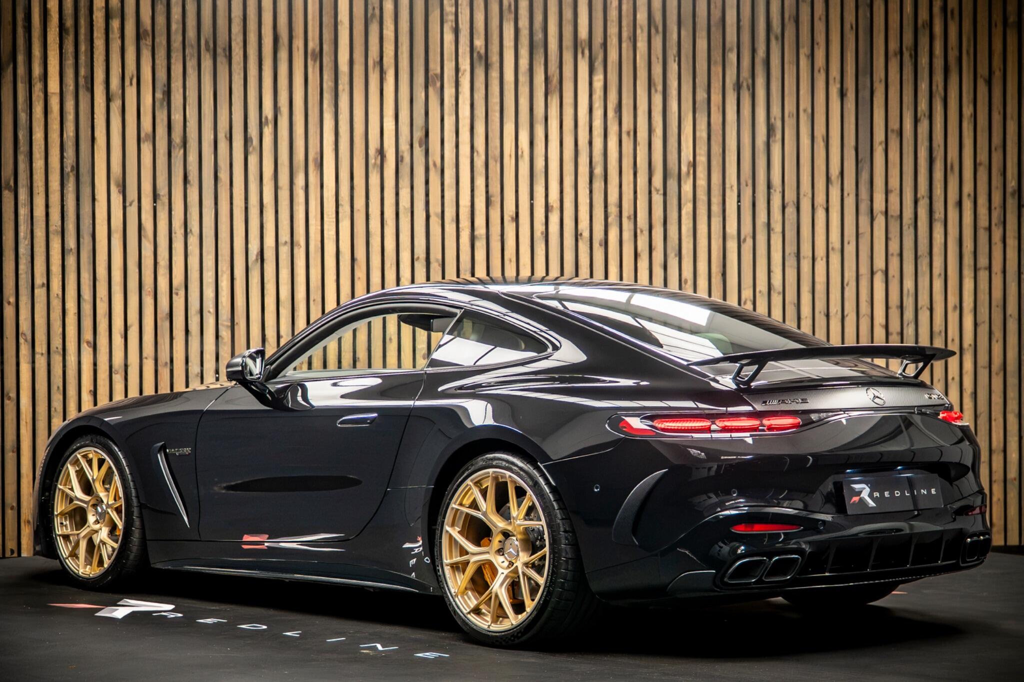 Mercedes-Benz Amg GT view 3