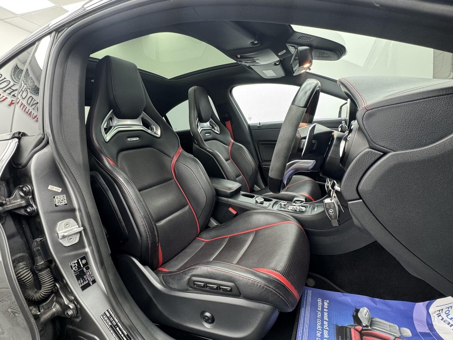 Mercedes-Benz Cla view 9