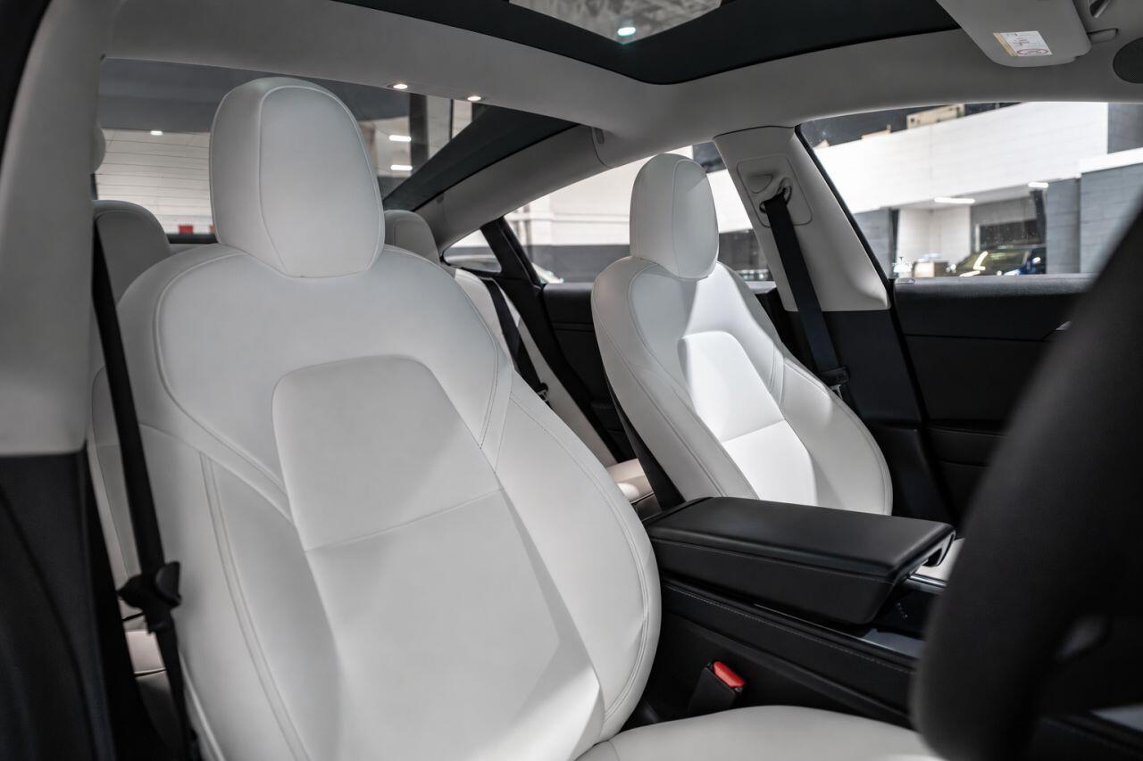 Tesla Model 3 view 11