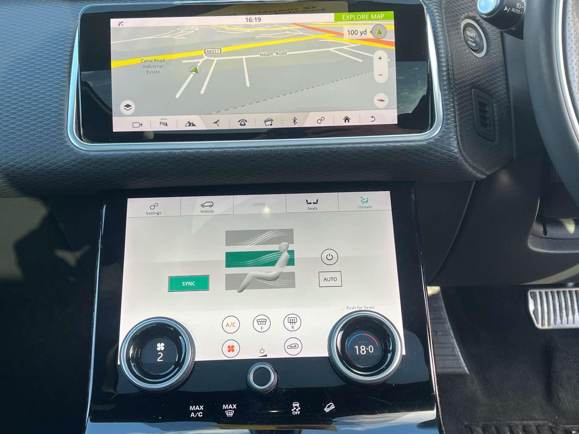 Land Rover Range Rover Velar view 44
