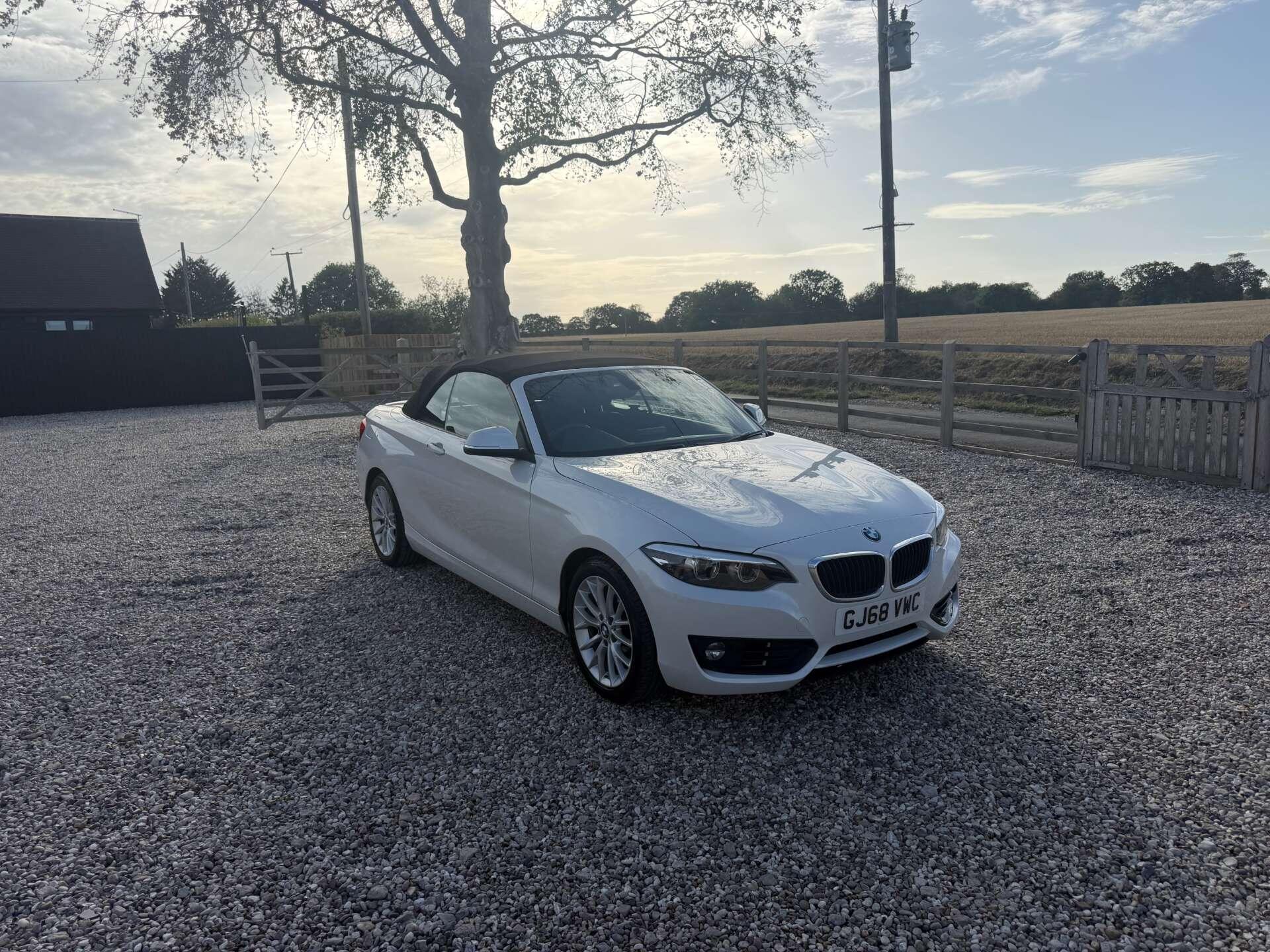 BMW 2 Series view 3