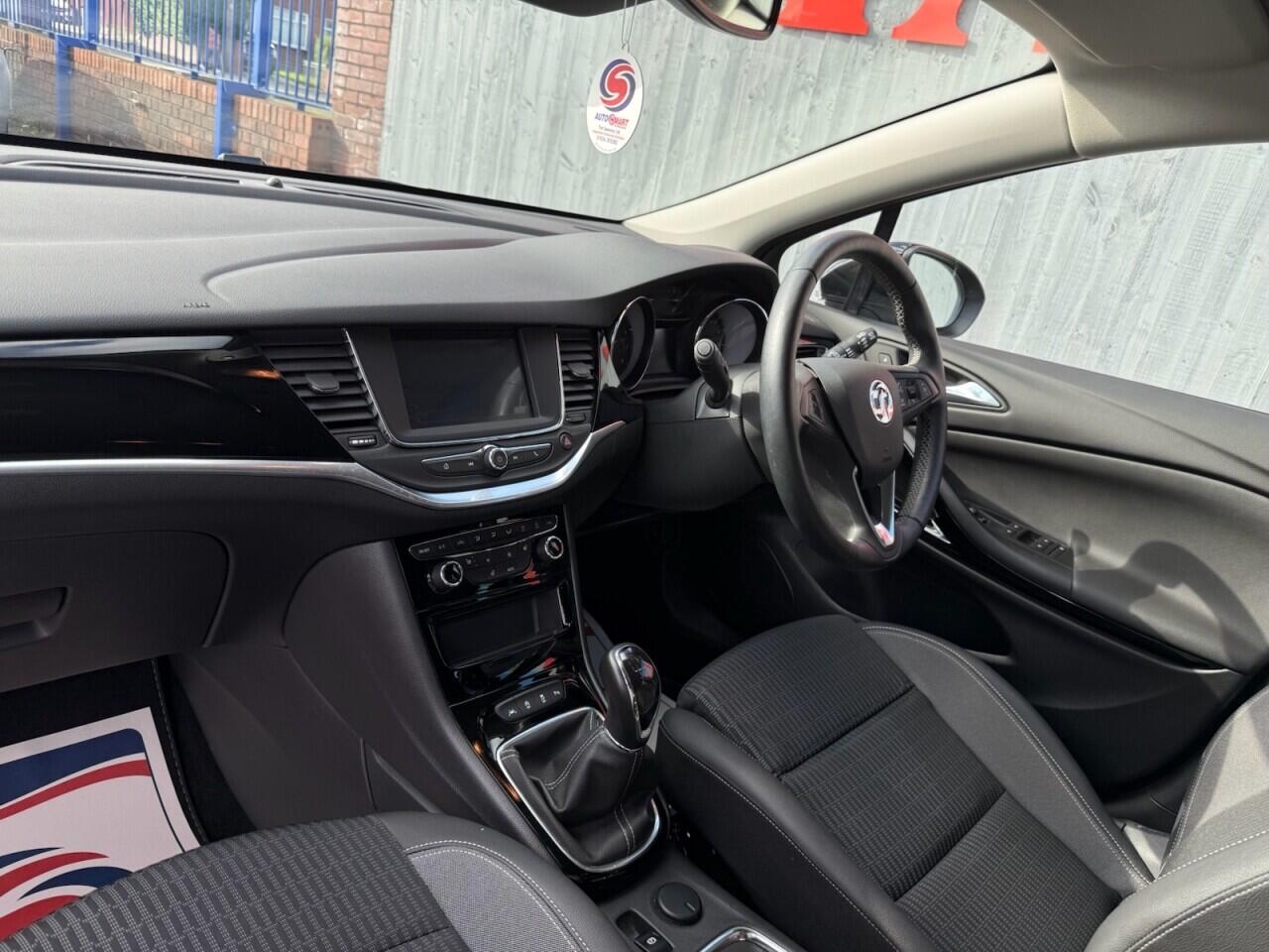 Vauxhall Astra view 23
