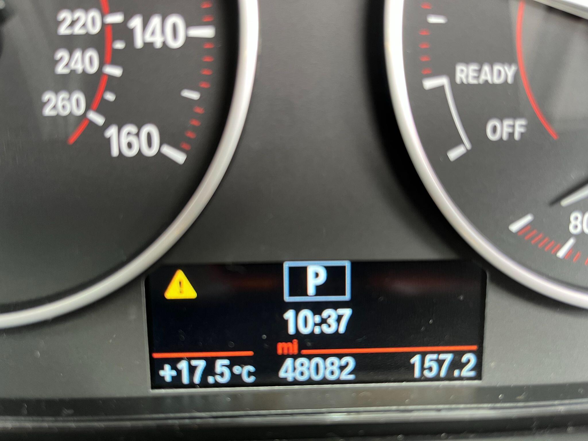 BMW 3 Series view 23