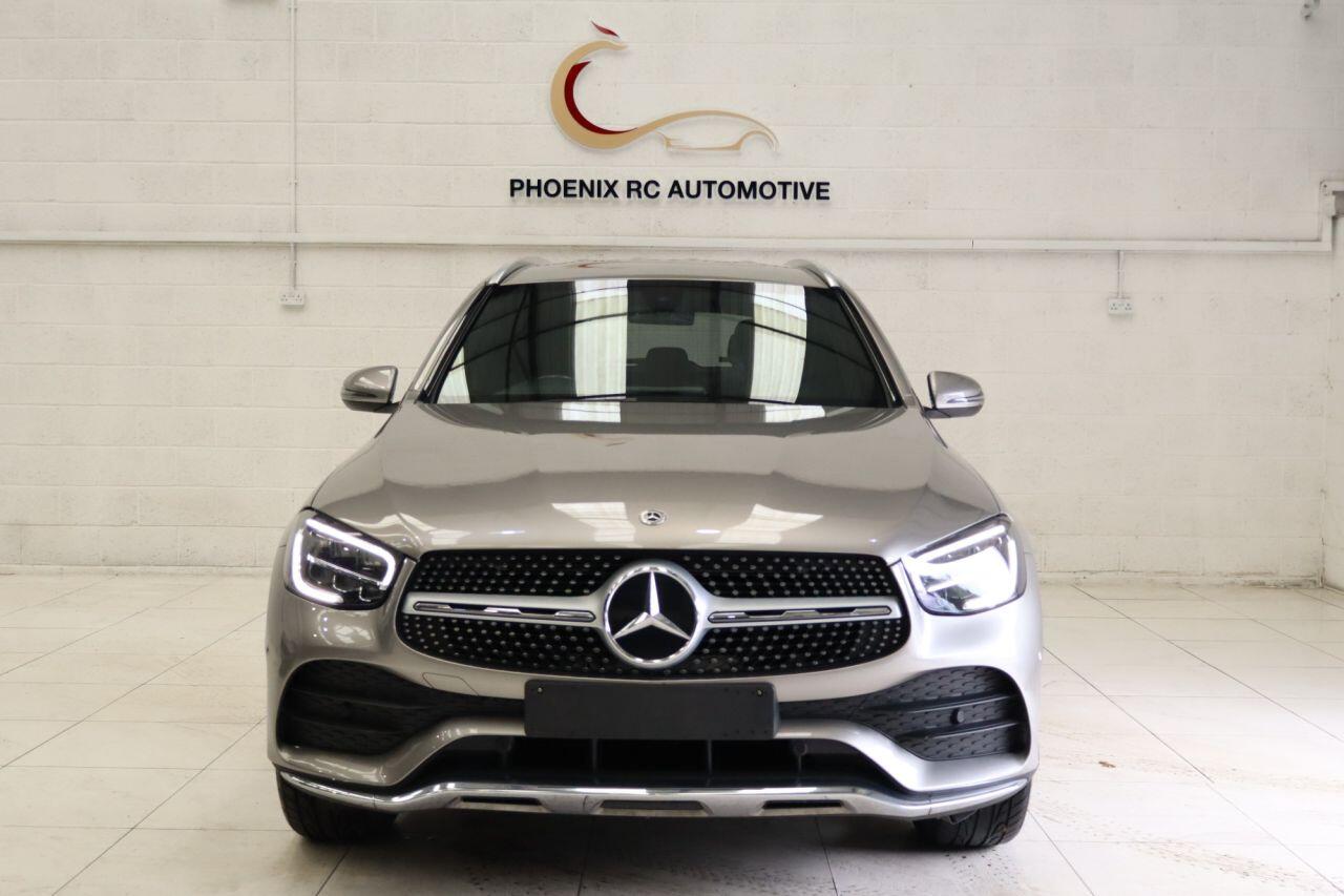 Mercedes-Benz GLC view 3