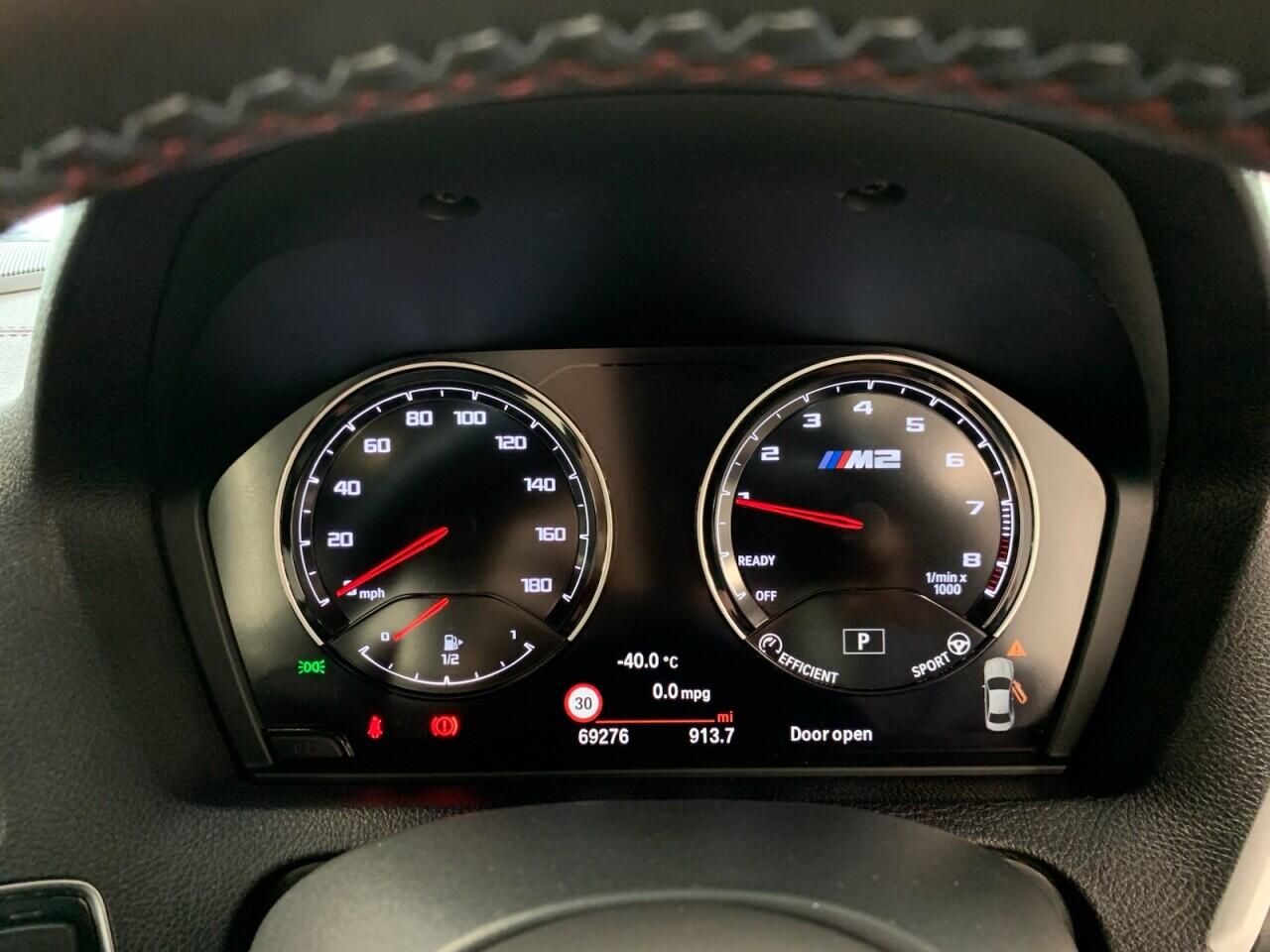 BMW M2 view 31