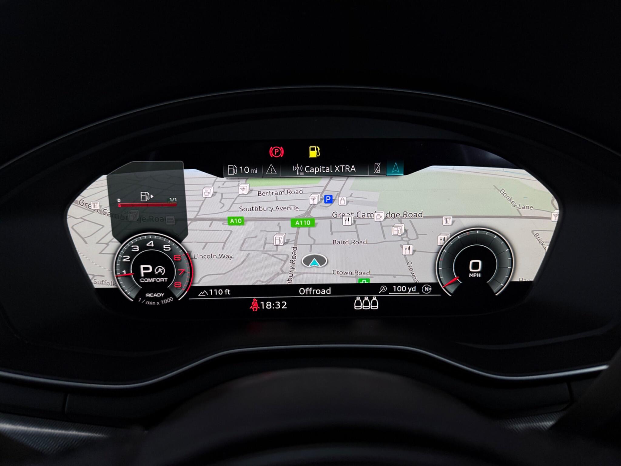 Audi A4 view 14