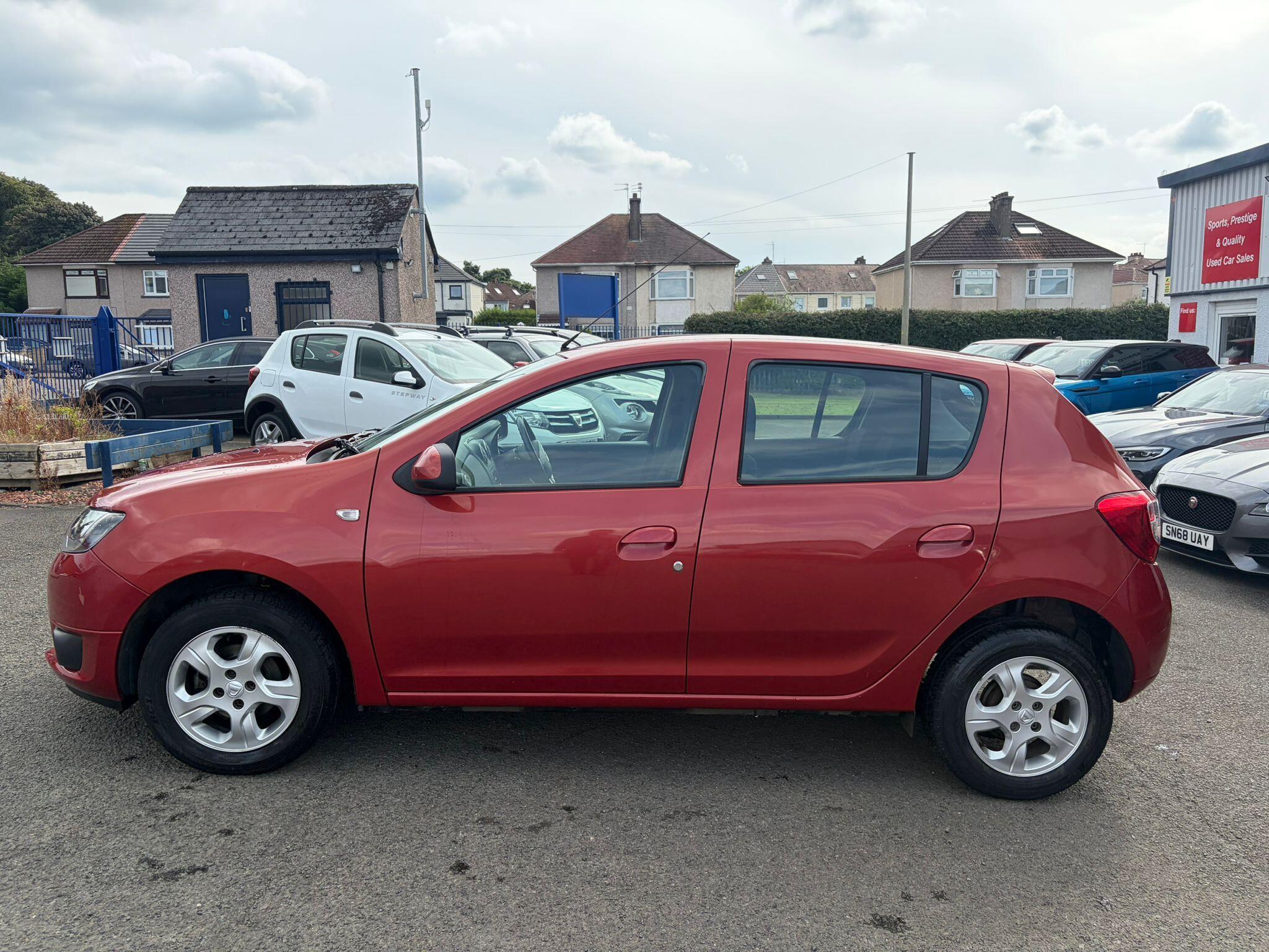 Dacia Sandero view 9