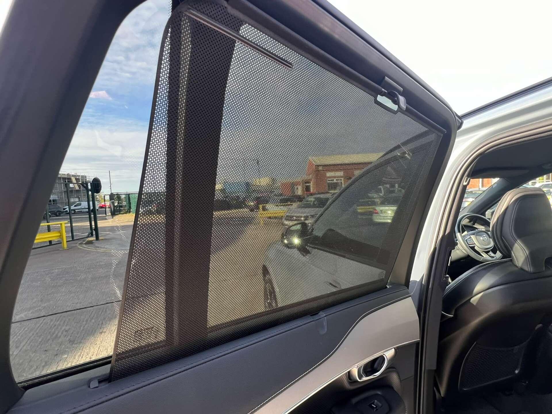 Volvo XC90 view 45