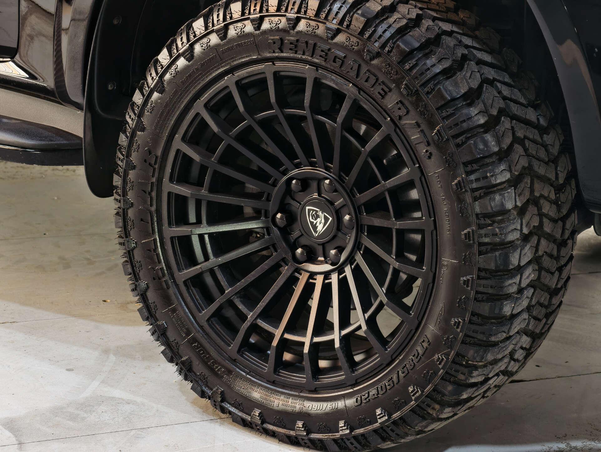 Ford Ranger view 3