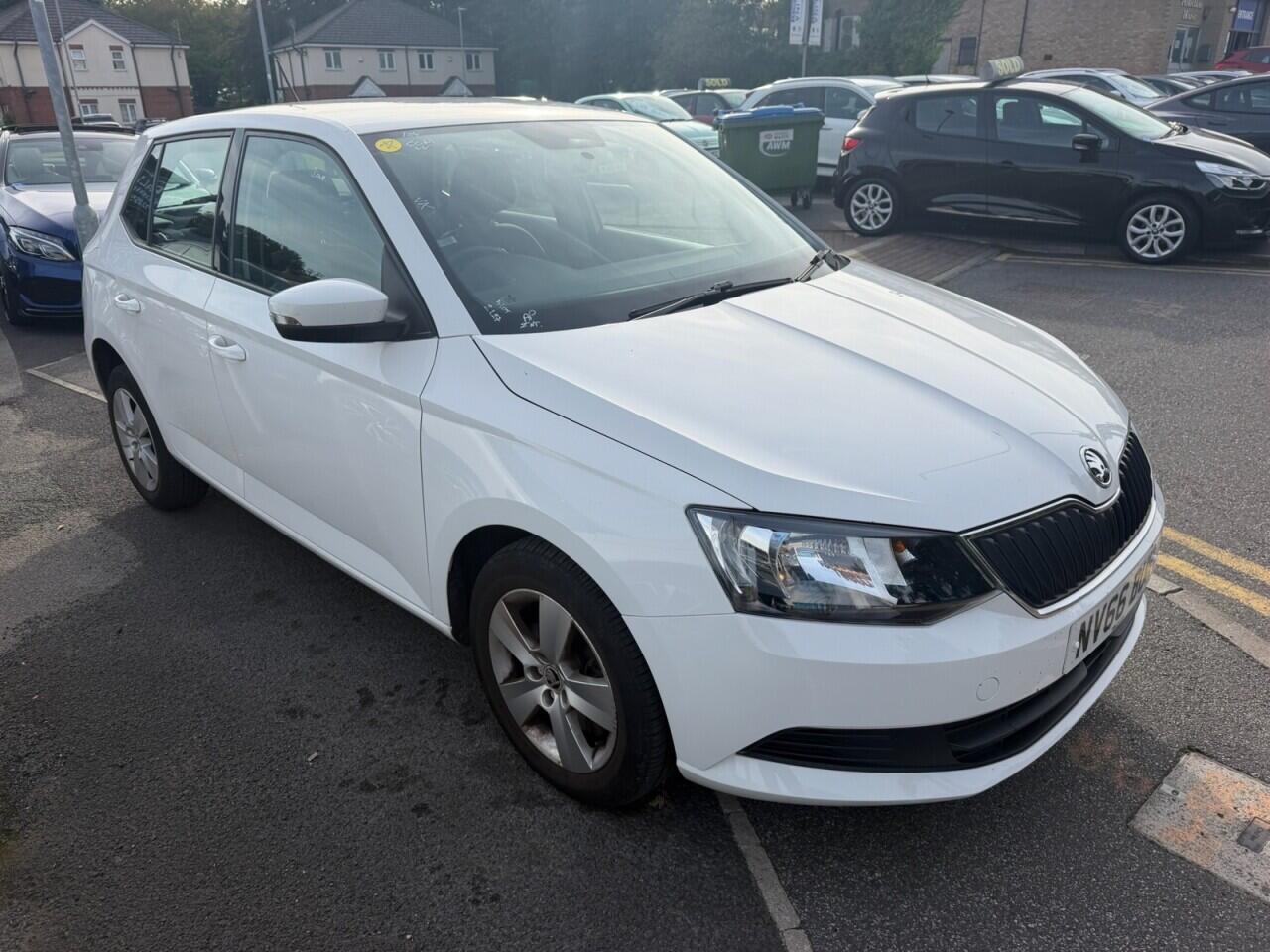 Skoda Fabia view 3