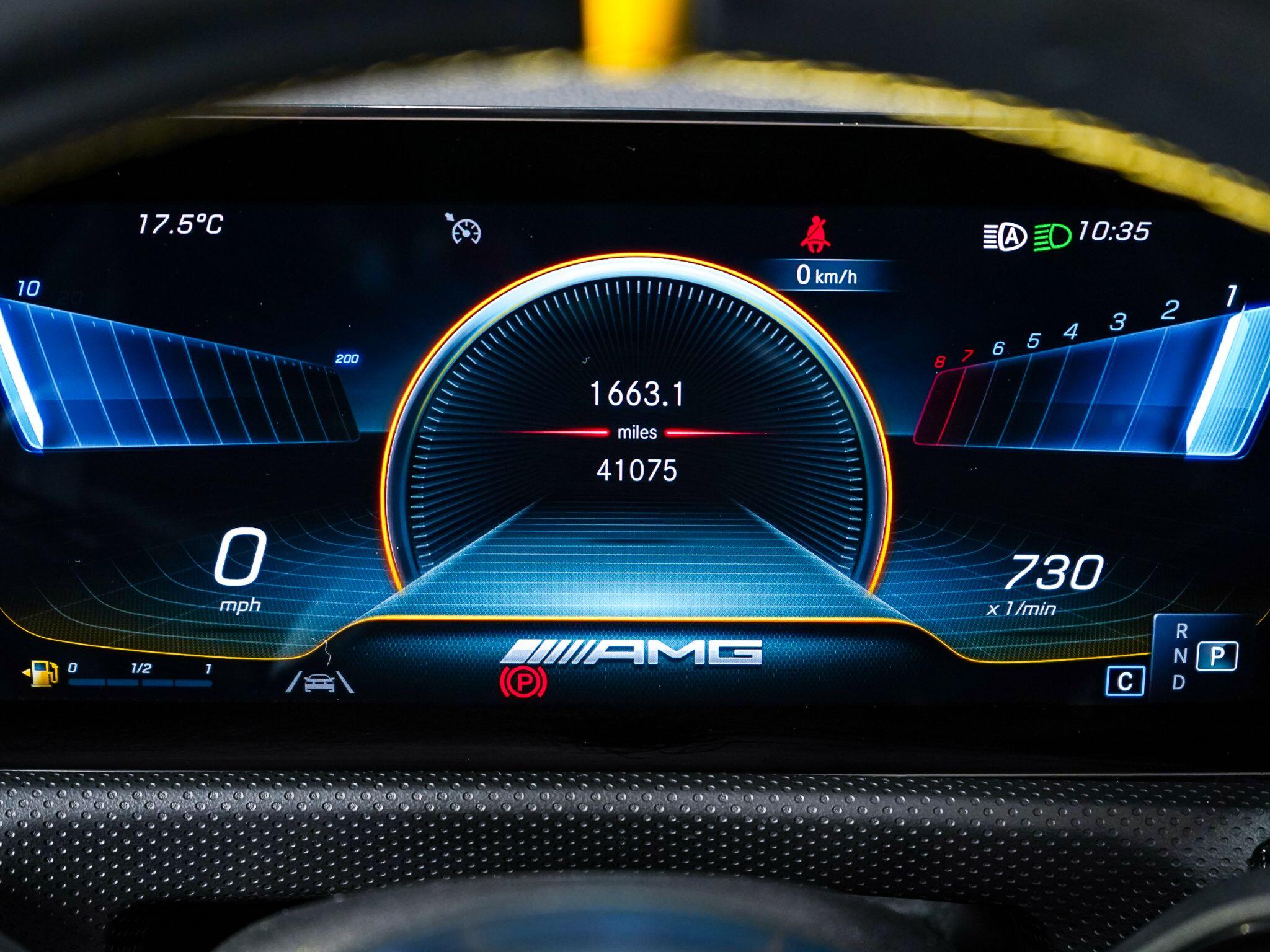 Mercedes-Benz CLA view 30