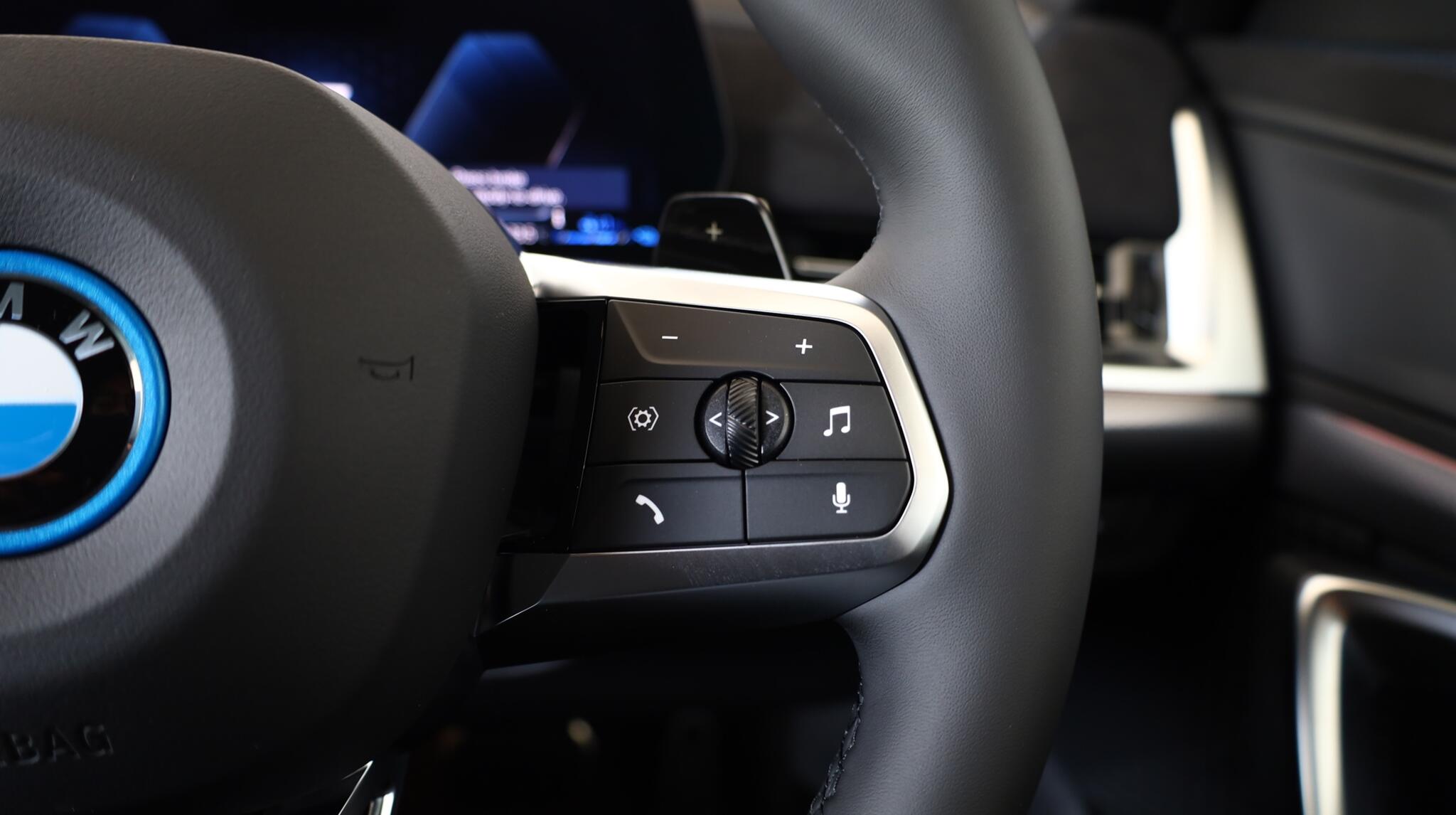 BMW X1 view 18