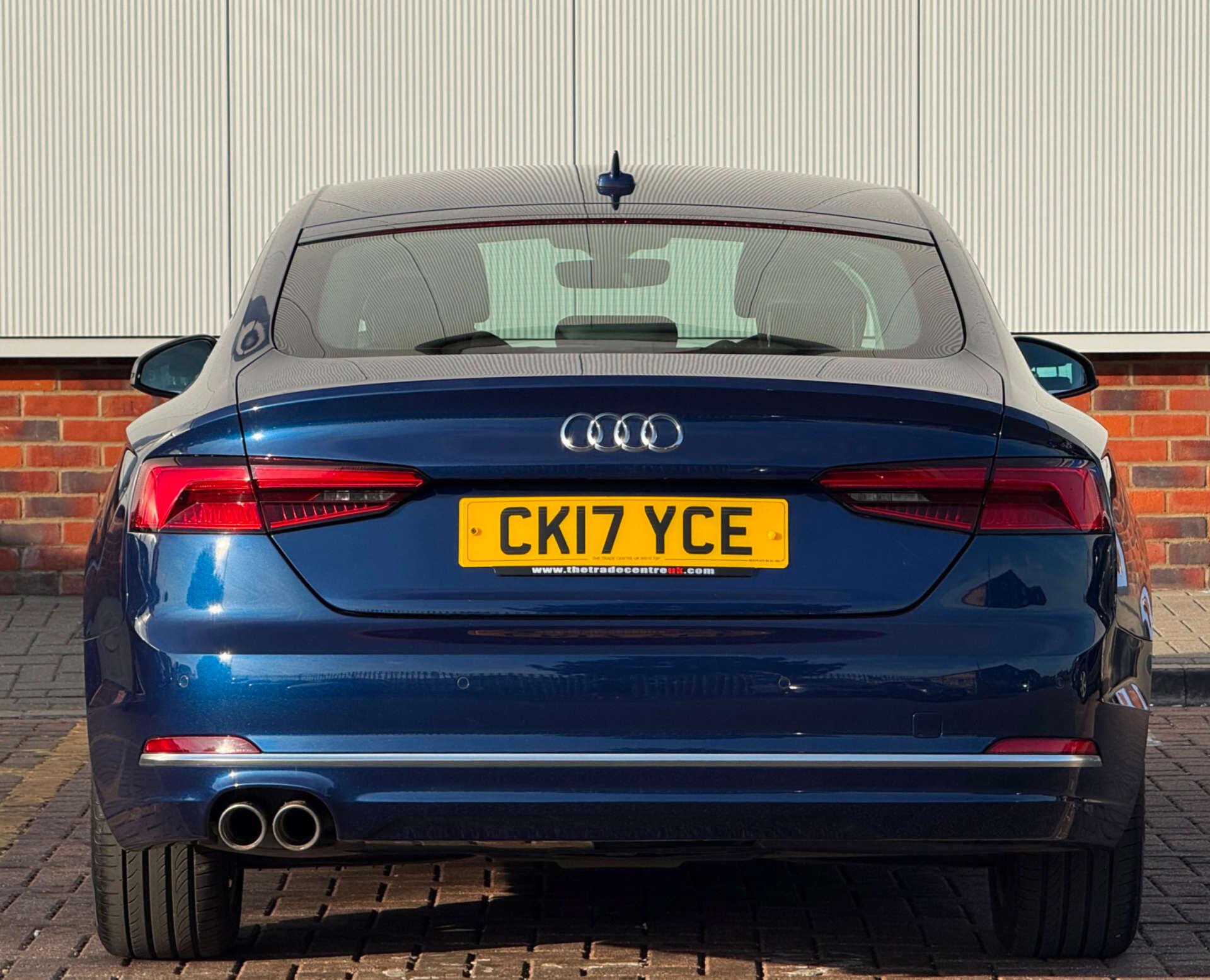 Audi A5 view 9