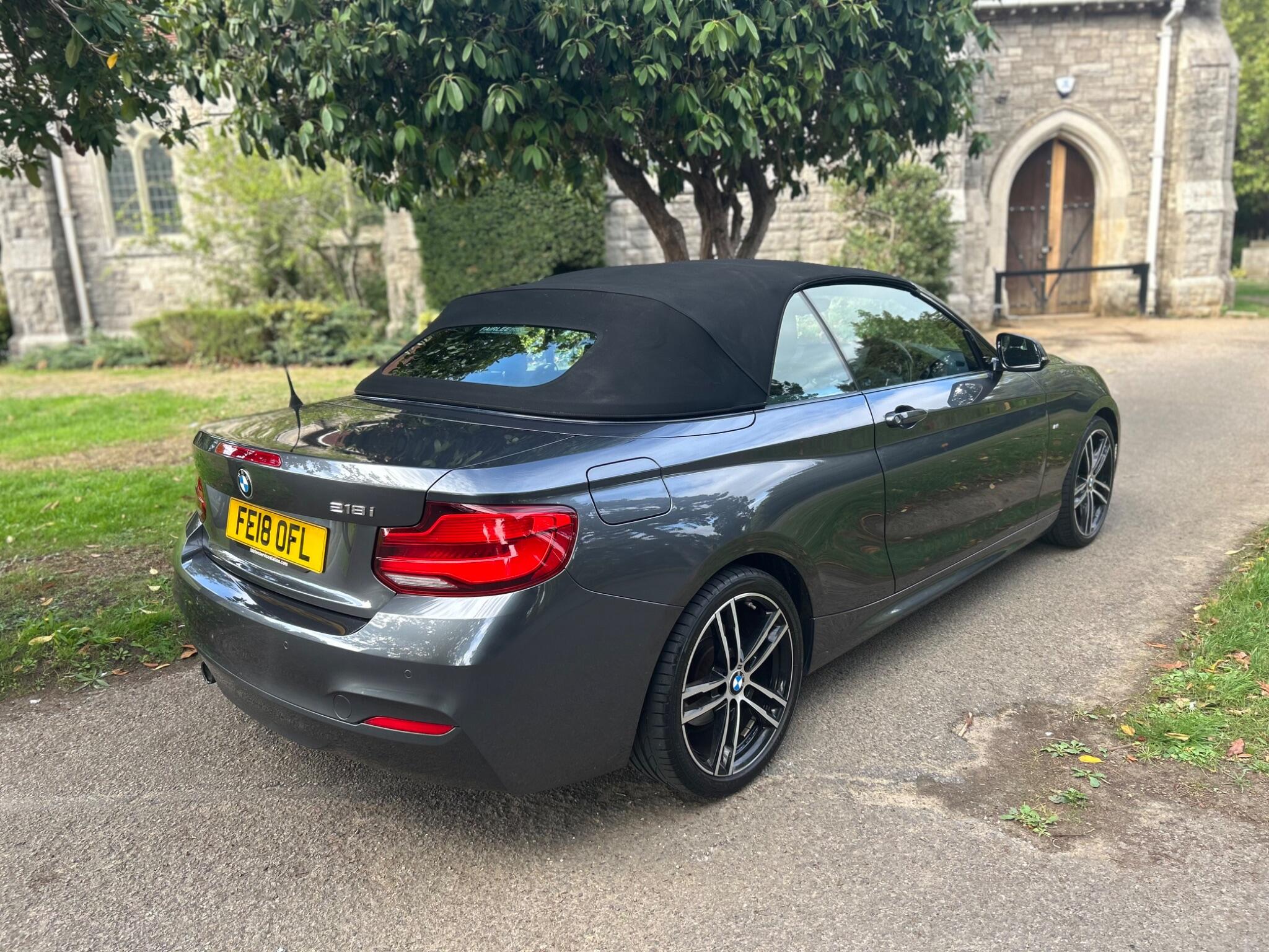 BMW 2 Series view 32