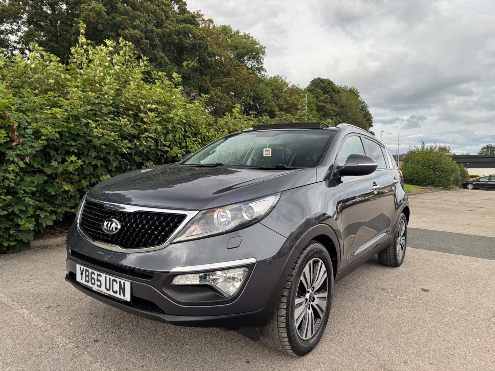 Kia Sportage main image