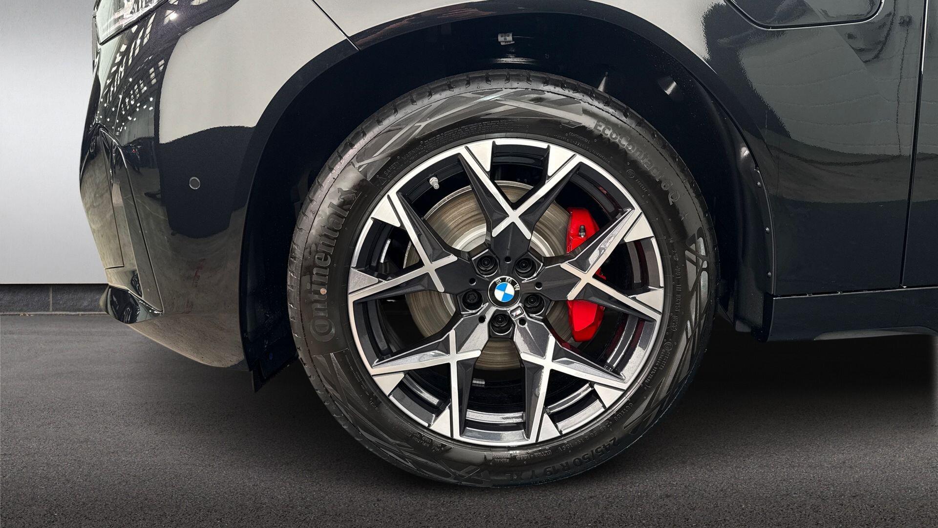 BMW X3 view 14